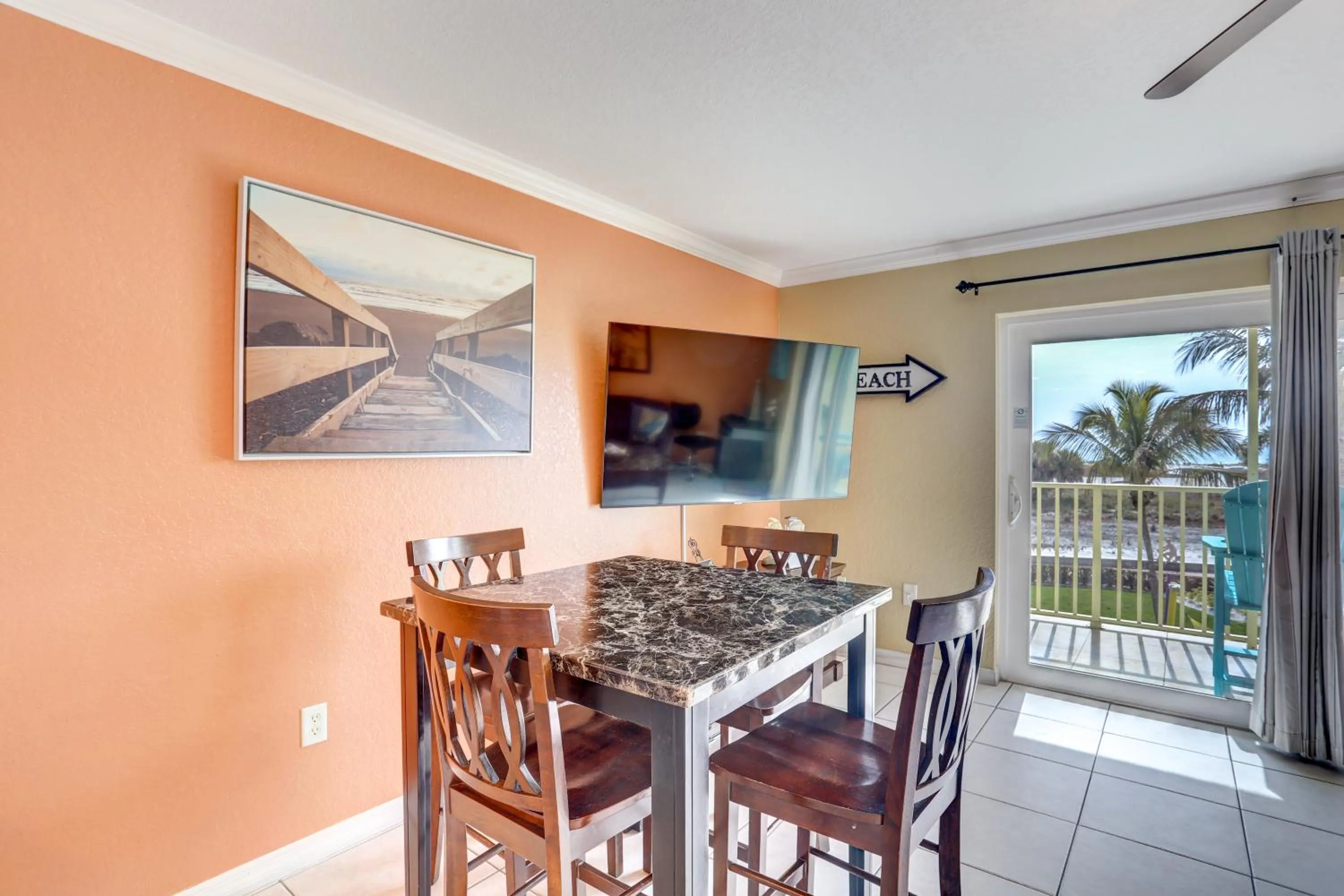 South Beach Condo Hotel by Travel Resort Services, Inc.