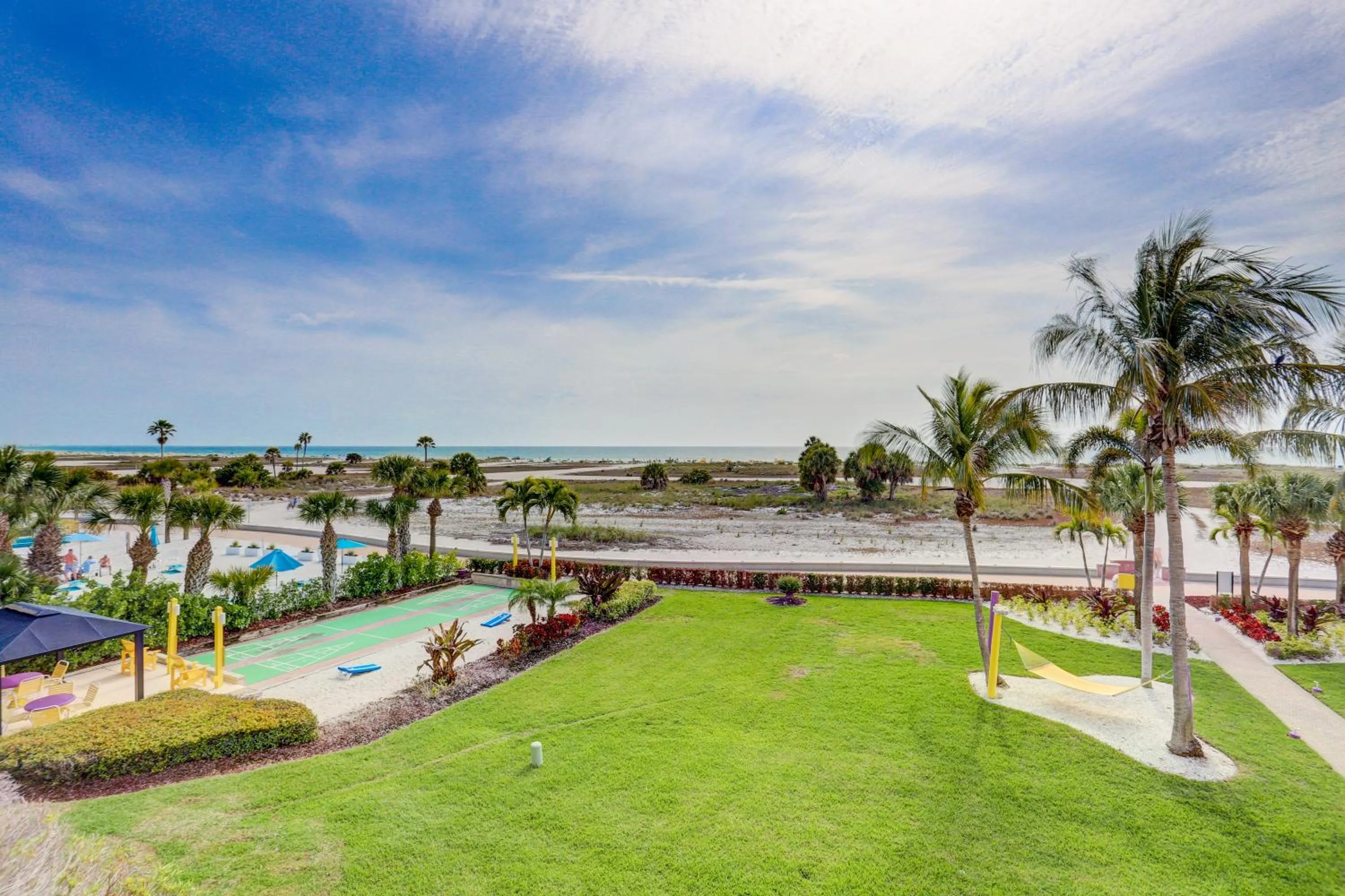 South Beach Condo Hotel by Travel Resort Services, Inc.