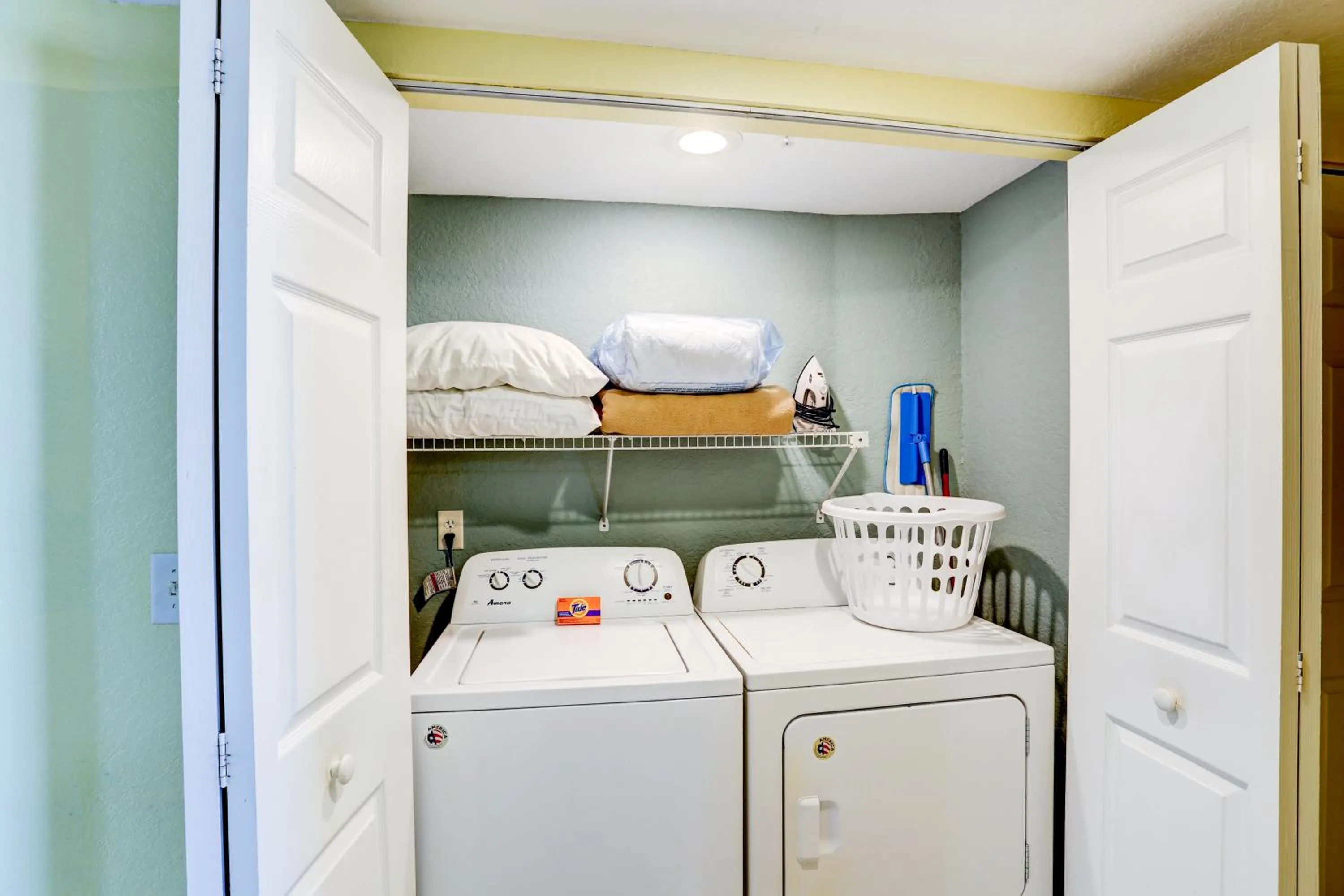 South Beach Condo Hotel by Travel Resort Services, Inc.