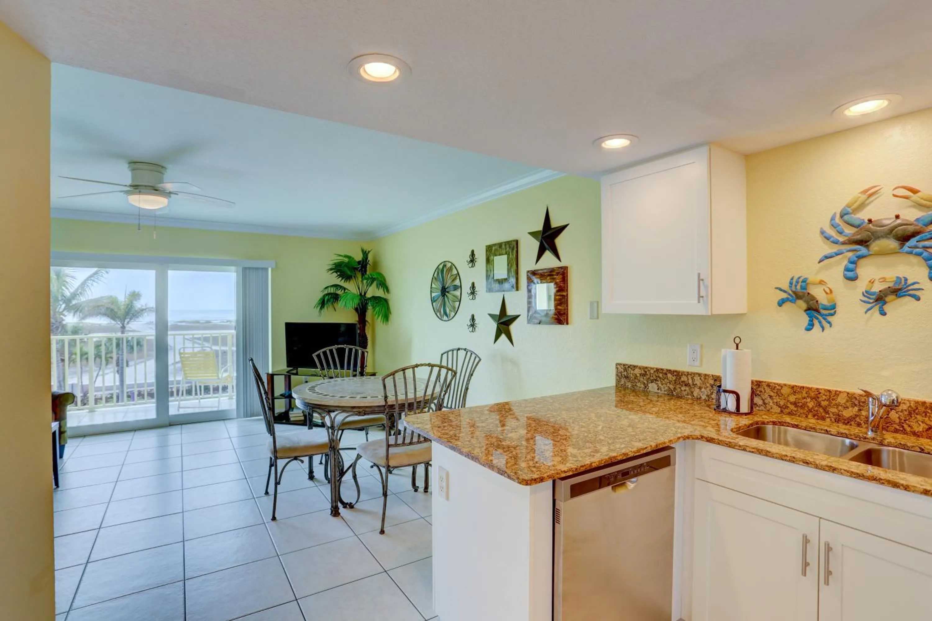 South Beach Condo Hotel by Travel Resort Services, Inc.