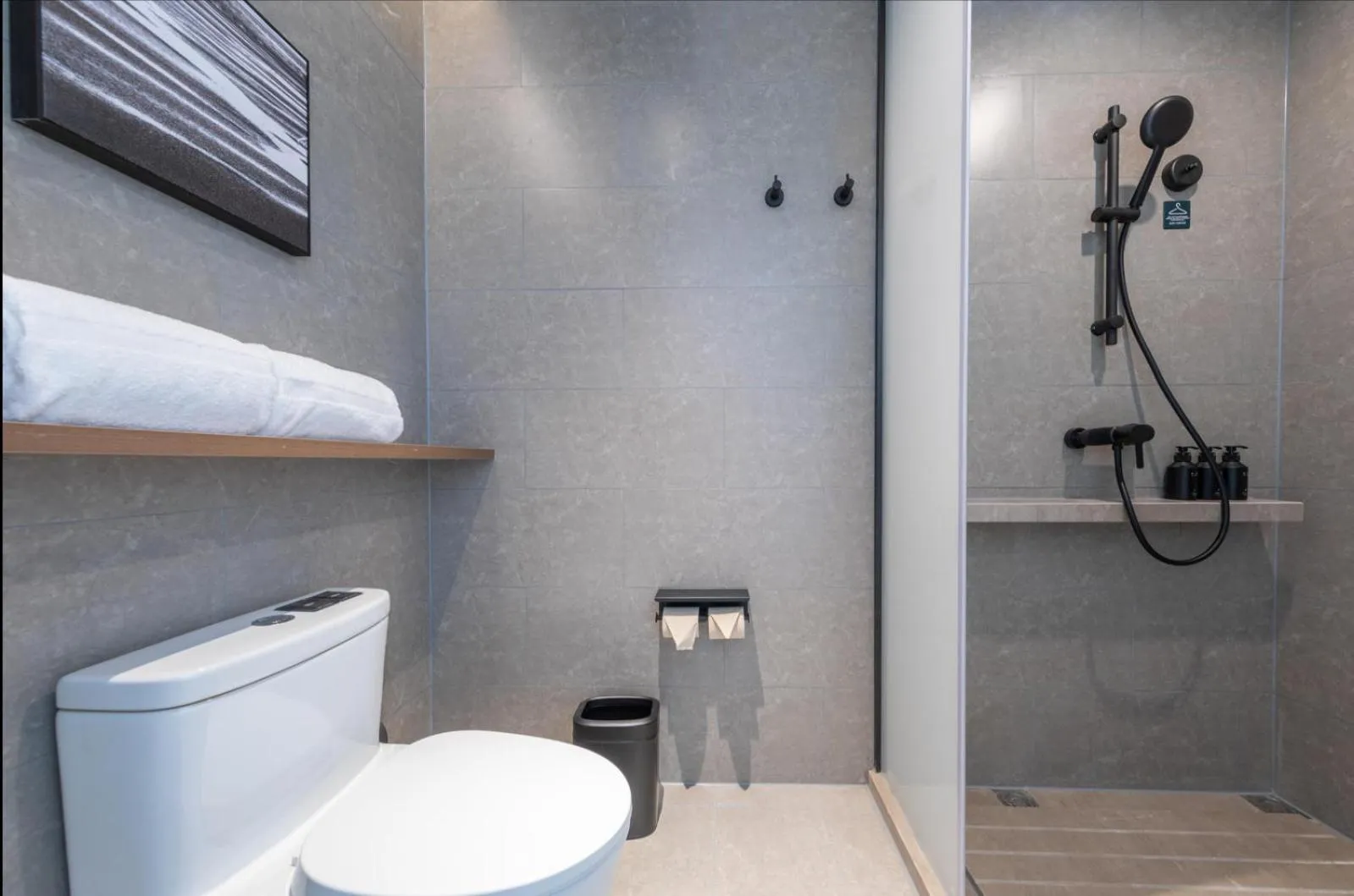 Bathroom in Atour Hotel Jinan Huashan Huanyu Max