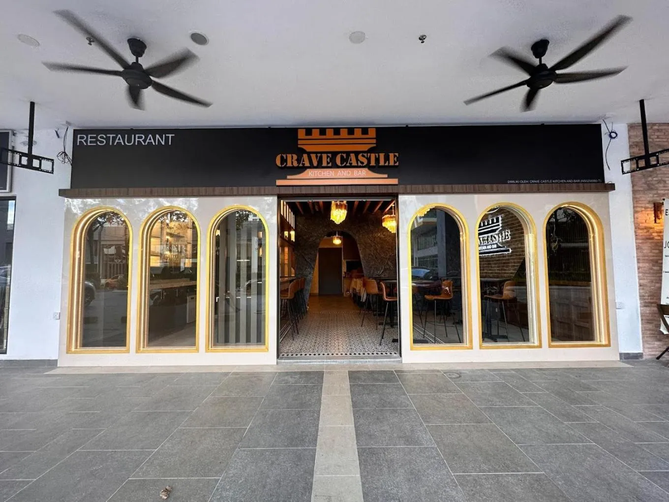 Restaurant/places to eat in Trion One Suites Kuala Lumpur by Five Senses