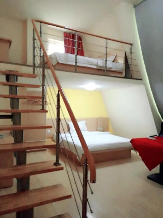 Bedroom, Bed in 7Days Inn Xi'an Northwest University North Gate