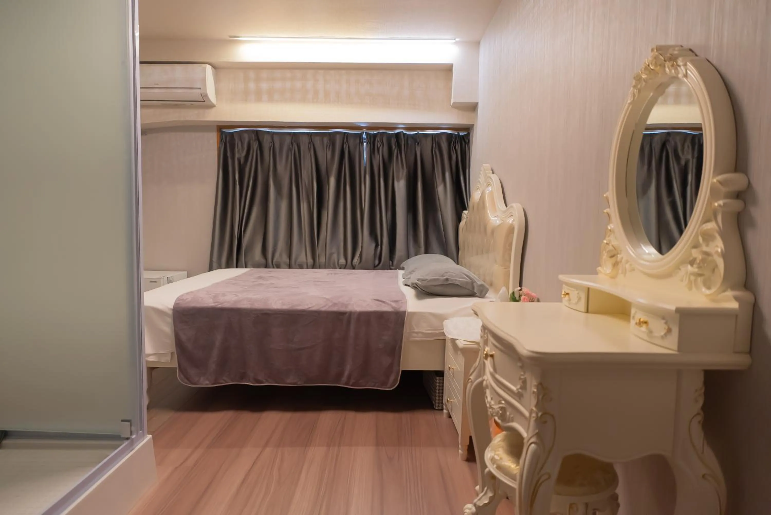 Bed in AKARENGA house