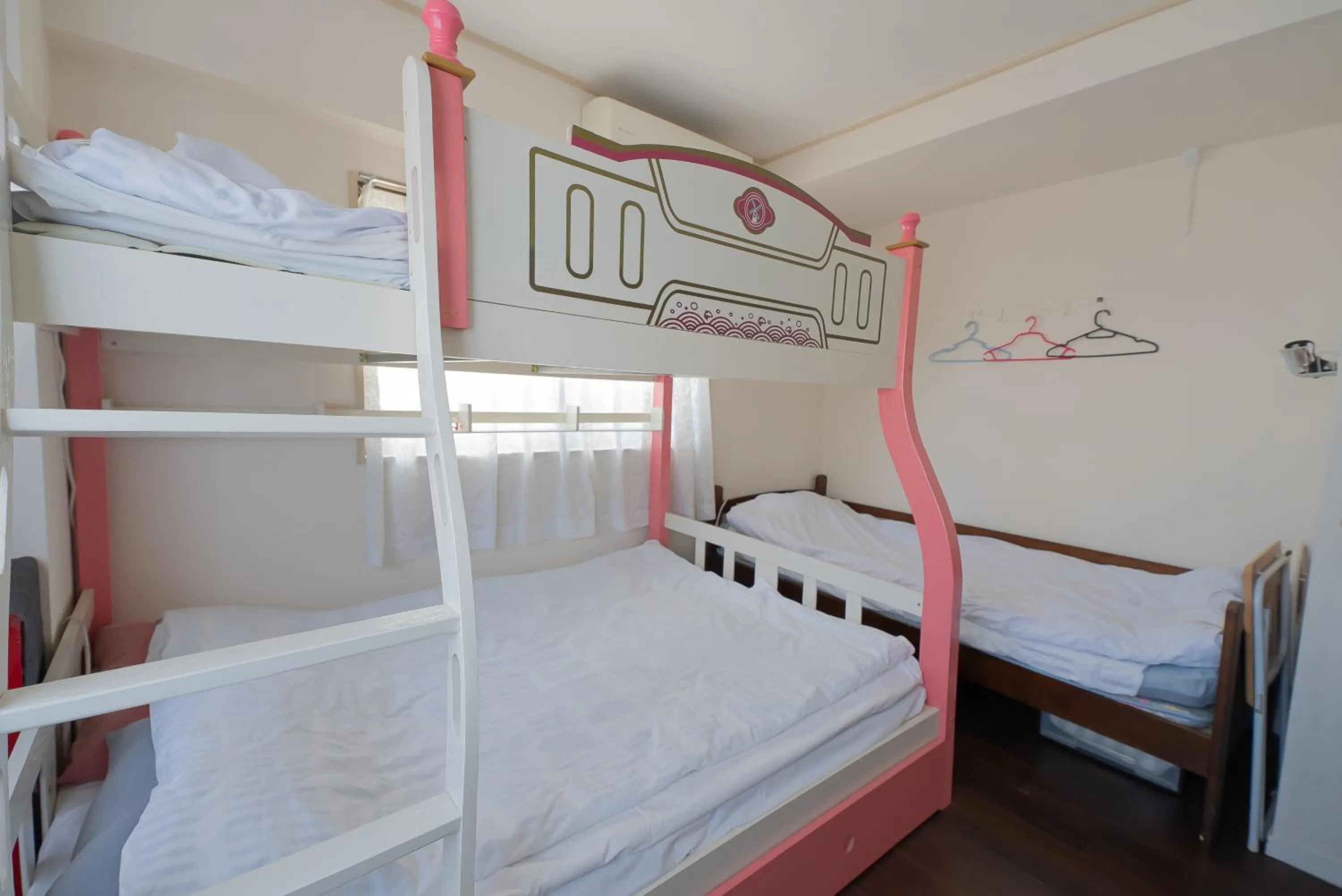 Bed in AKARENGA house