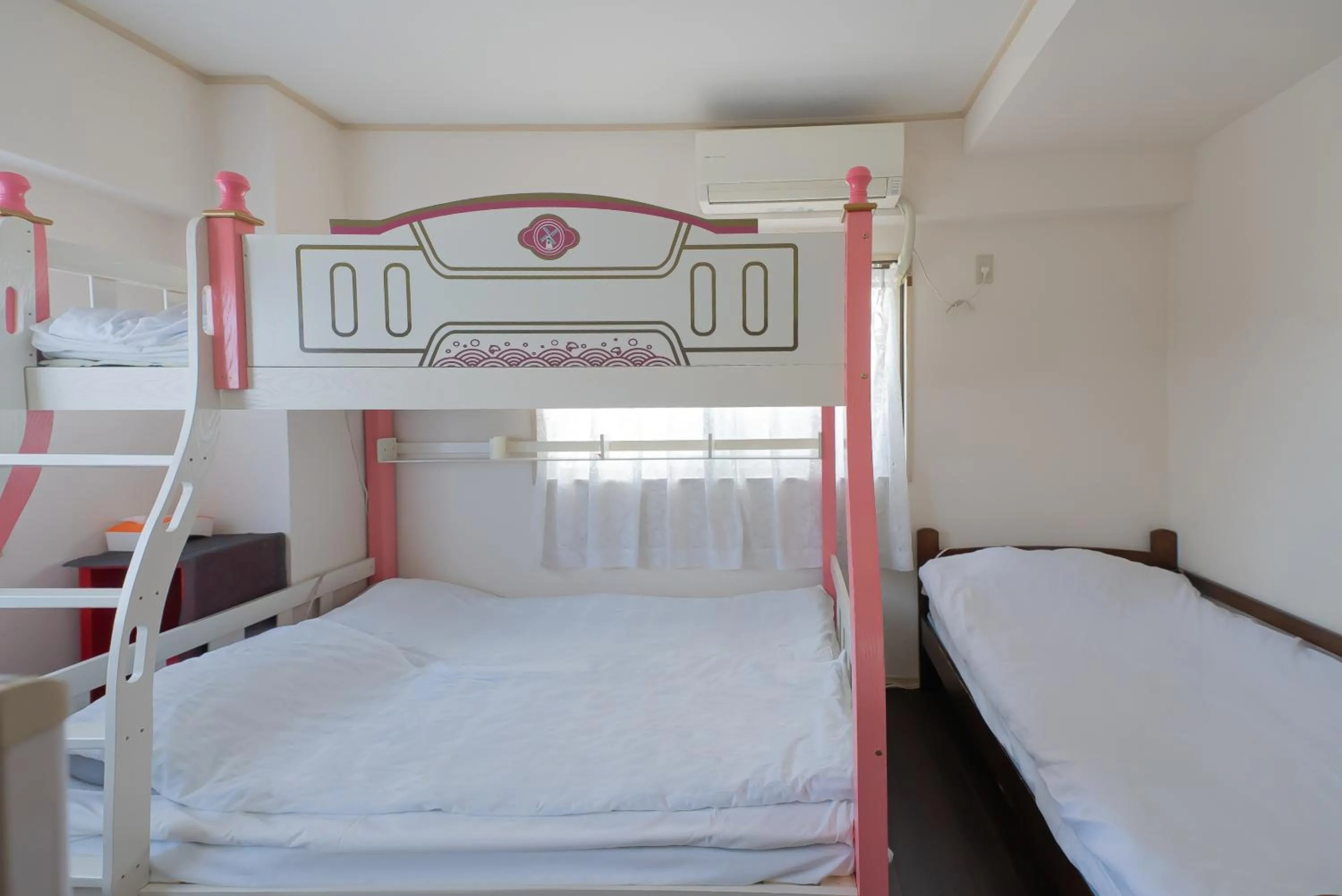 Bed in AKARENGA house