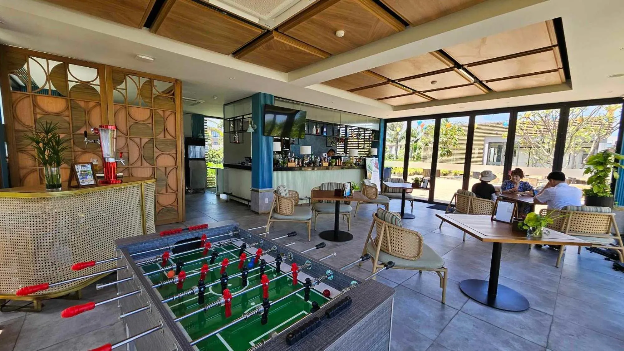 Restaurant/places to eat in Seascape Villas In Long Beach Cam Ranh