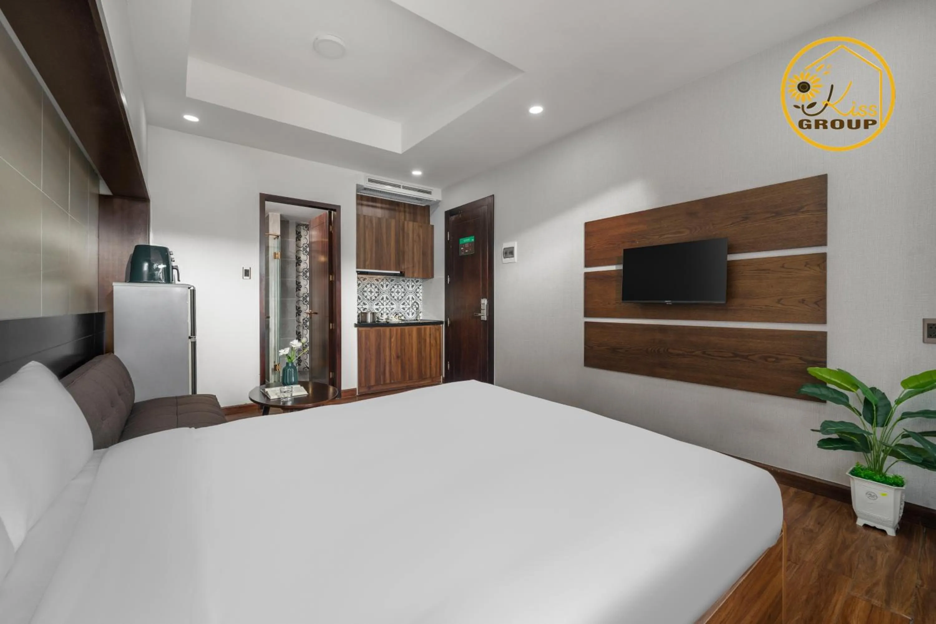 Photo of the whole room, Bed in Tokyo Boutique Front Beach Hotel