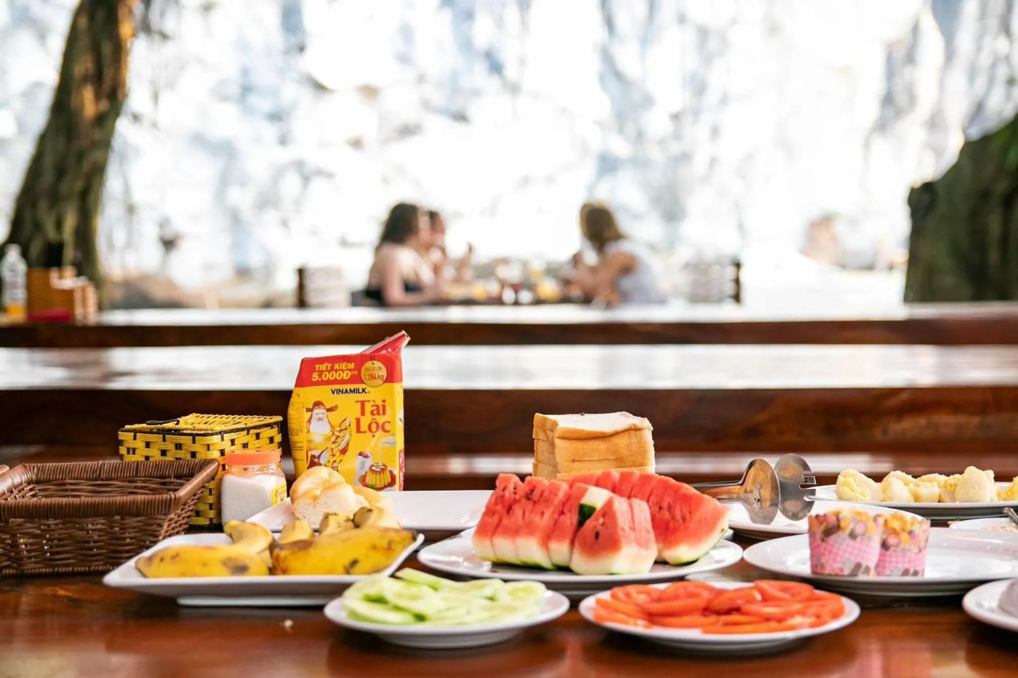 Food and drinks in Cao Thạch Homestay