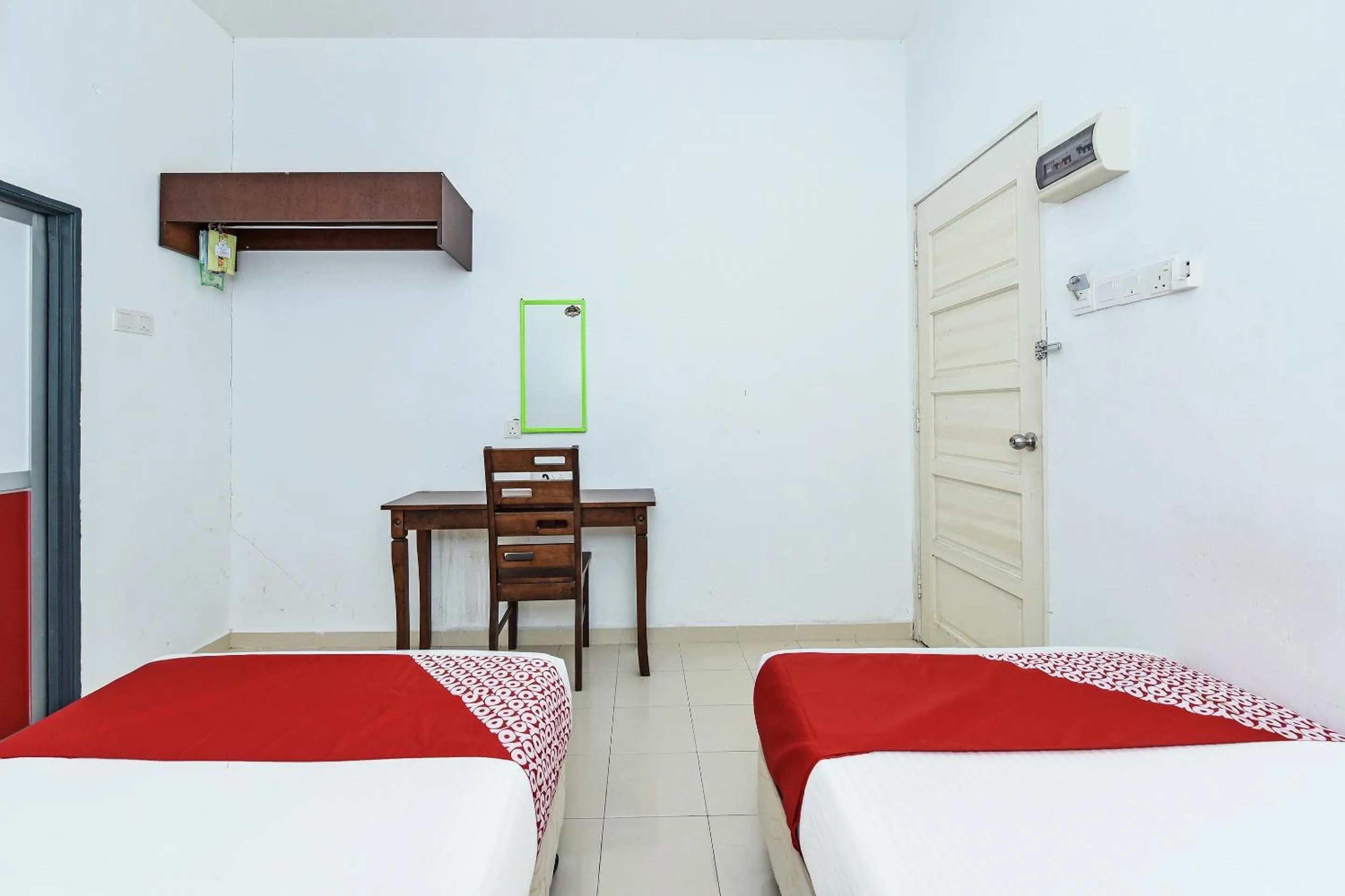 Bedroom in Hotel O Senyum Inn