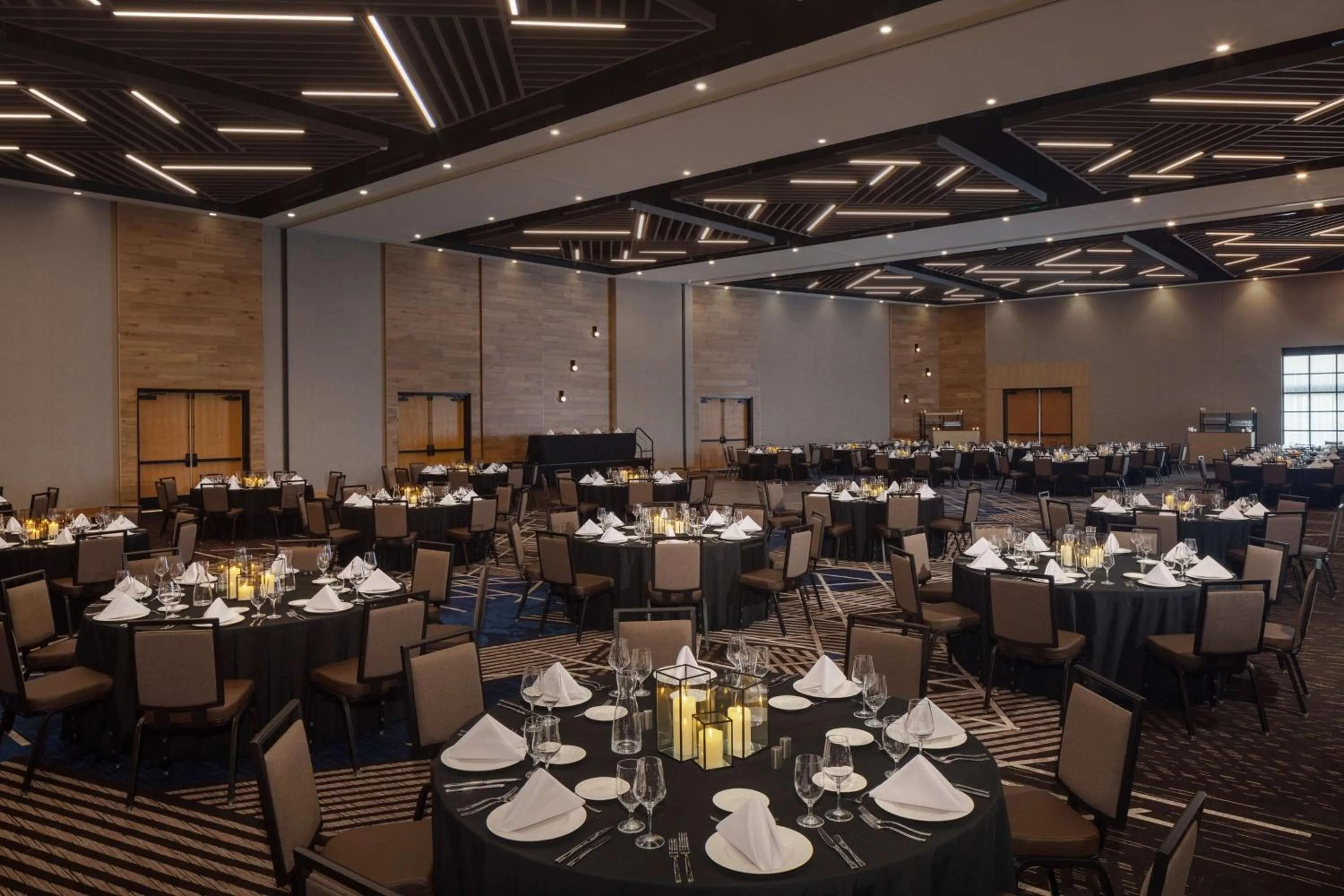 Meeting/conference room in Canopy By Hilton Sioux Falls Downtown