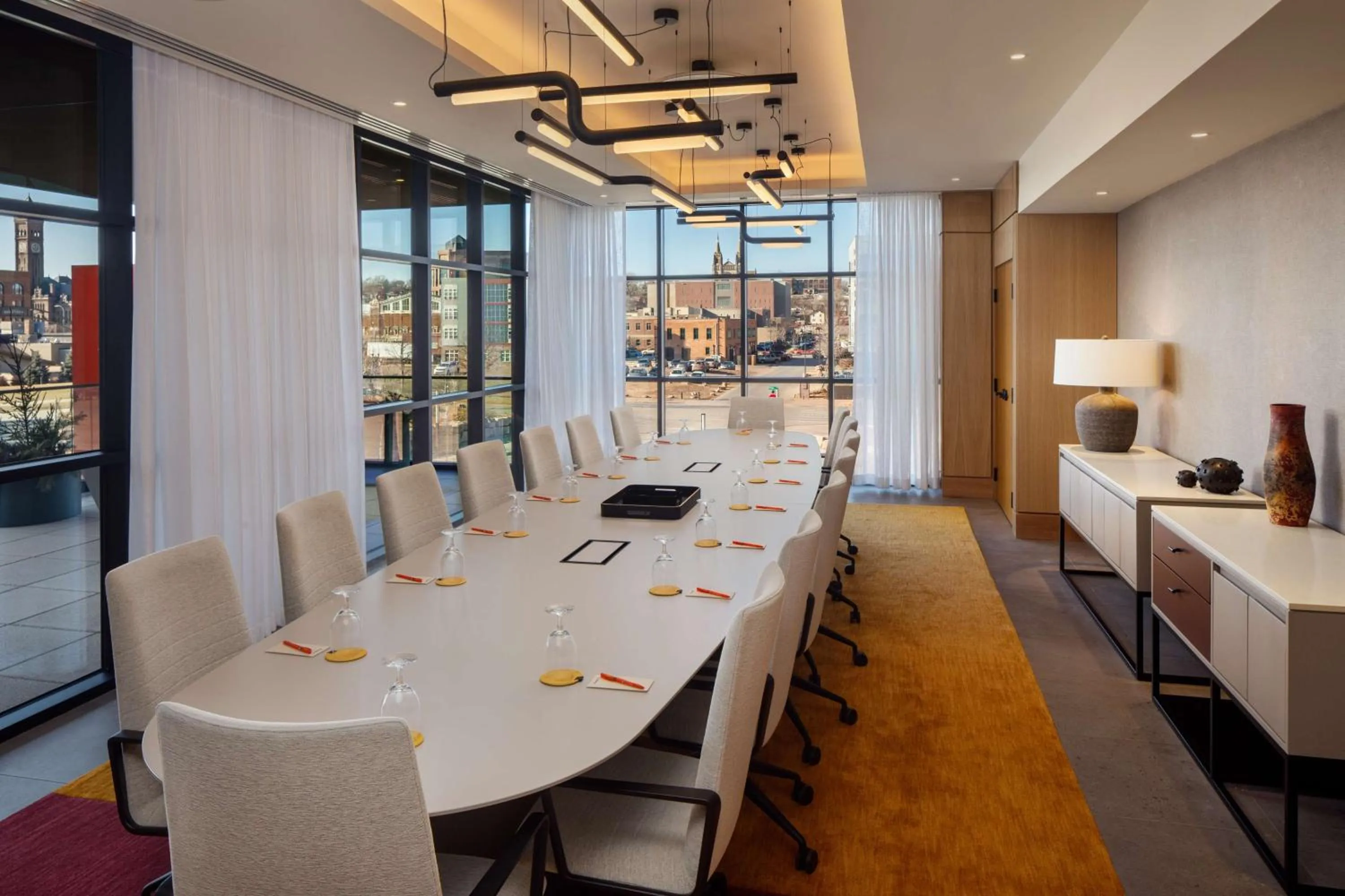 Meeting/conference room in Canopy By Hilton Sioux Falls Downtown
