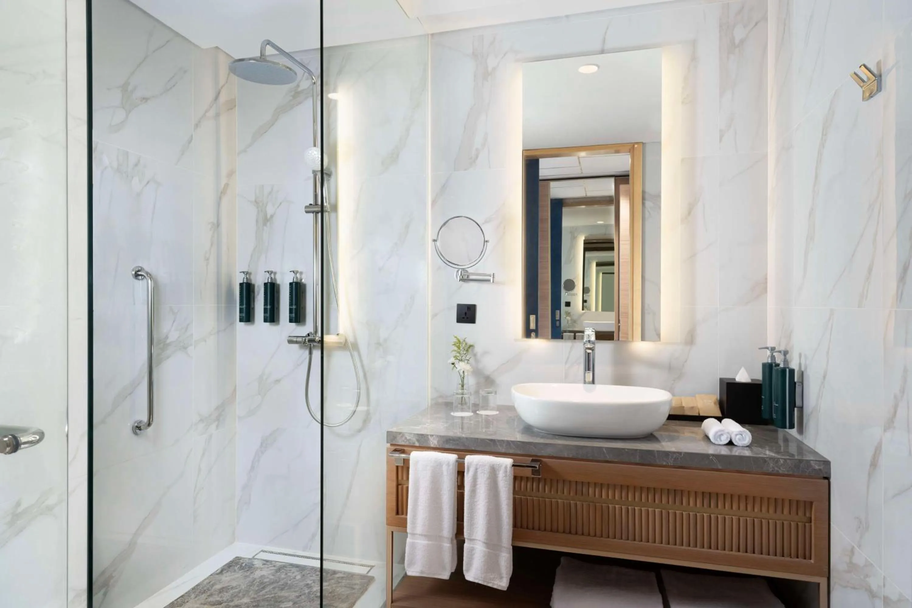 Bathroom in DoubleTree by Hilton Jakarta Bintaro Jaya