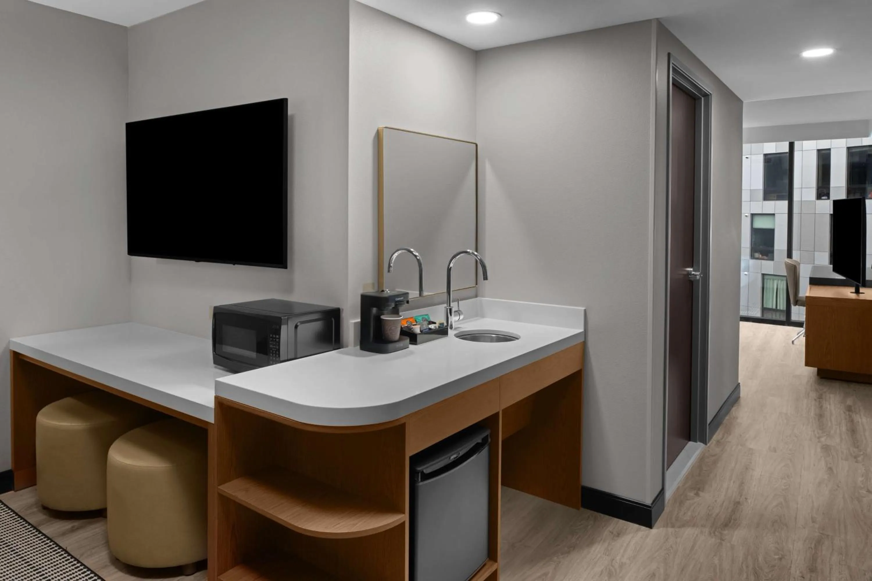 Photo of the whole room in Embassy Suites By Hilton Madison Downtown