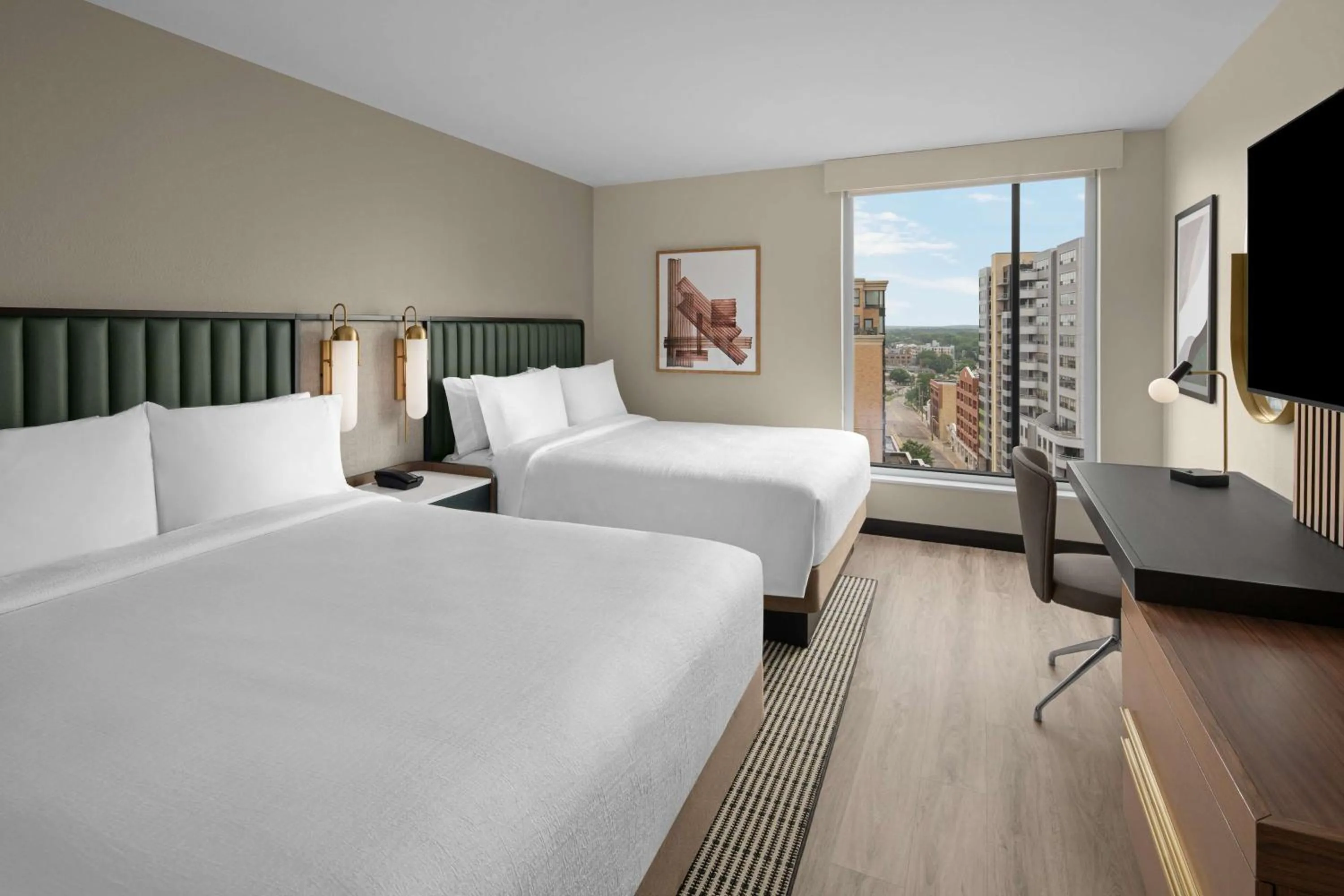 Bedroom, Bed in Embassy Suites By Hilton Madison Downtown