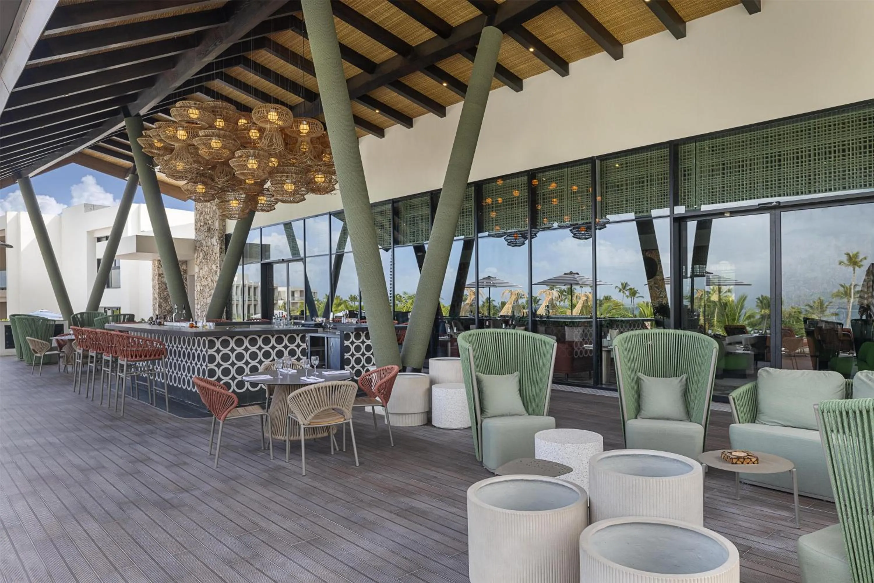 Lounge or bar in Zemi Miches Punta Cana All-Inclusive Resort, Curio by Hilton