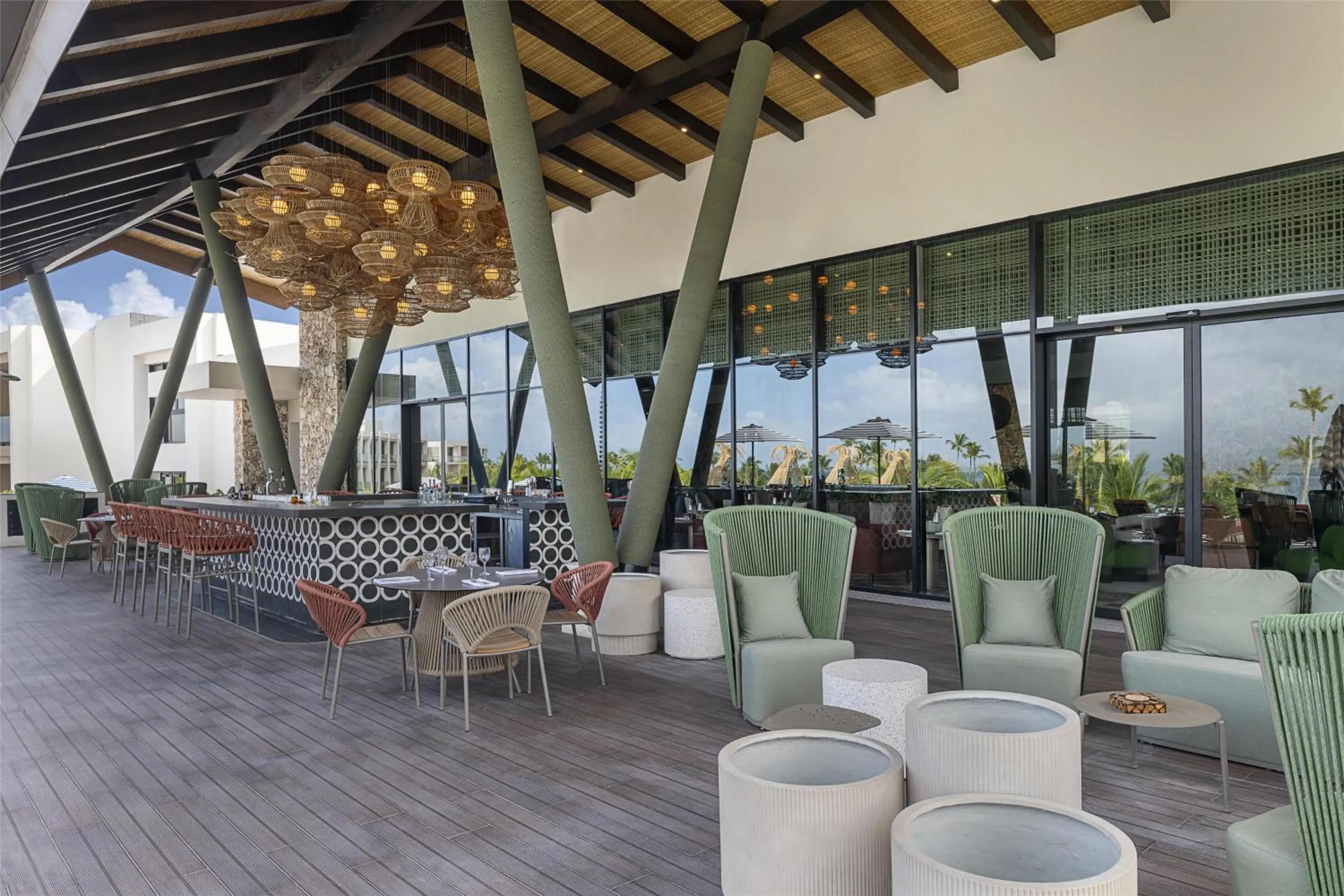 Lounge or bar in Zemi Miches Punta Cana All-Inclusive Resort, Curio by Hilton