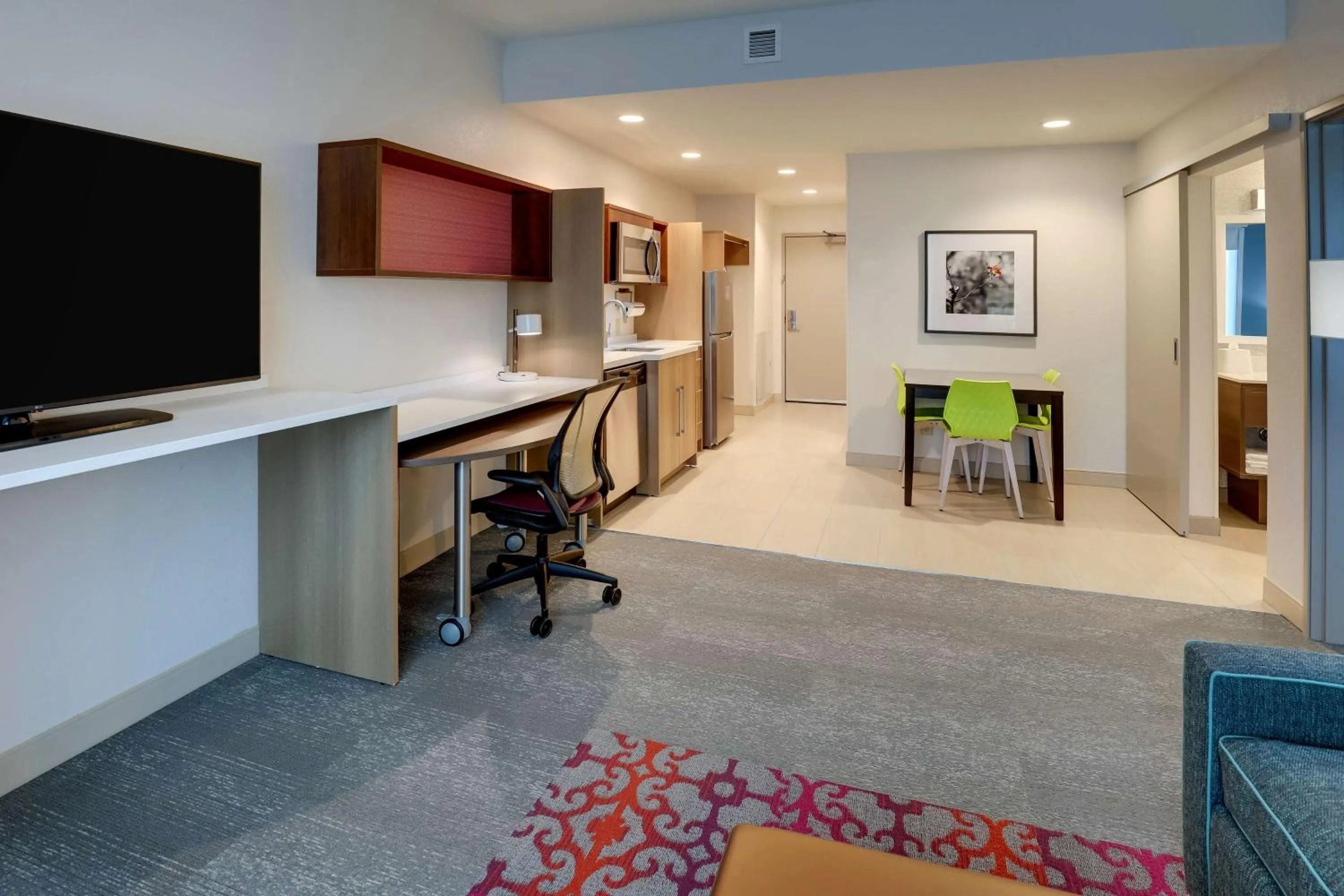 Living room in Home2 Suites By Hilton Sanford