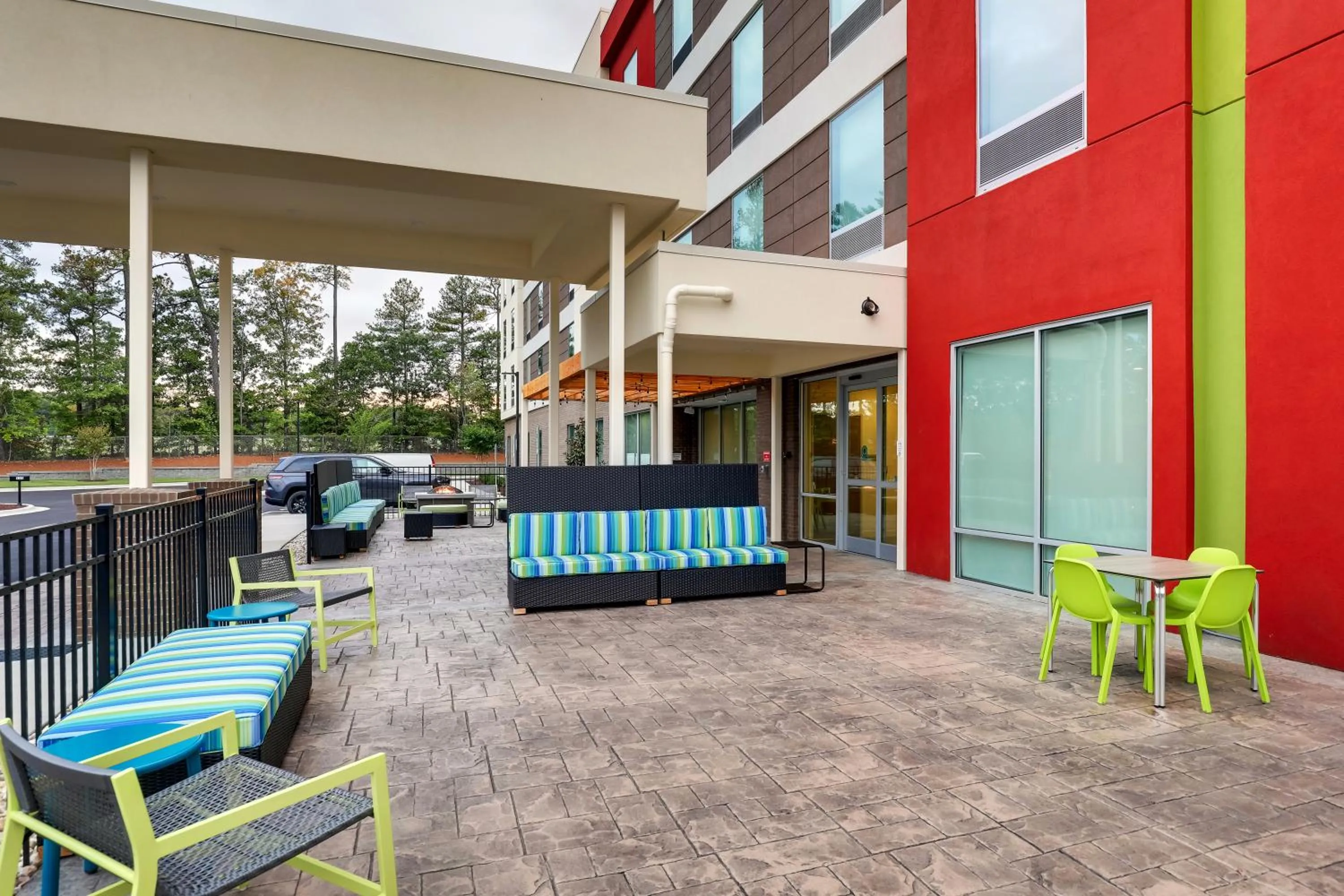 Patio in Home2 Suites By Hilton Sanford