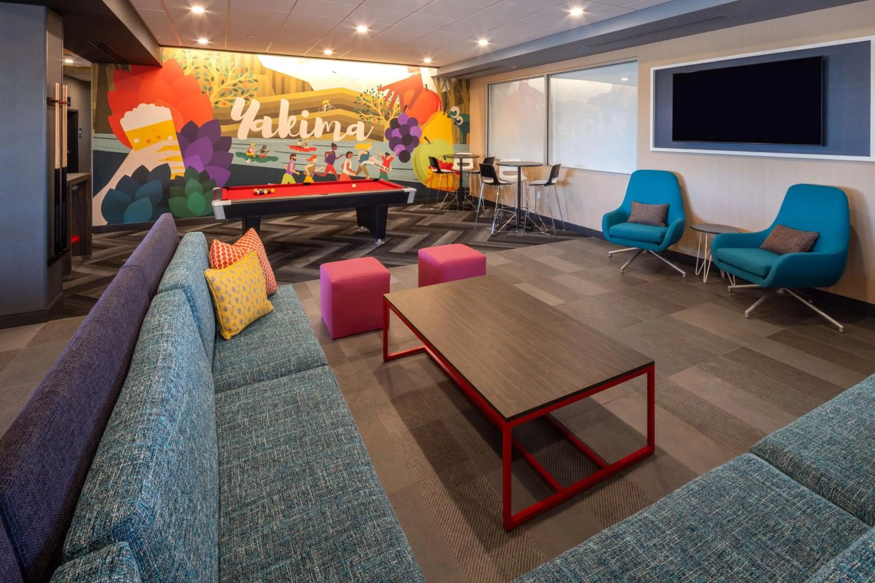 Lobby or reception in Tru By Hilton Yakima Airport