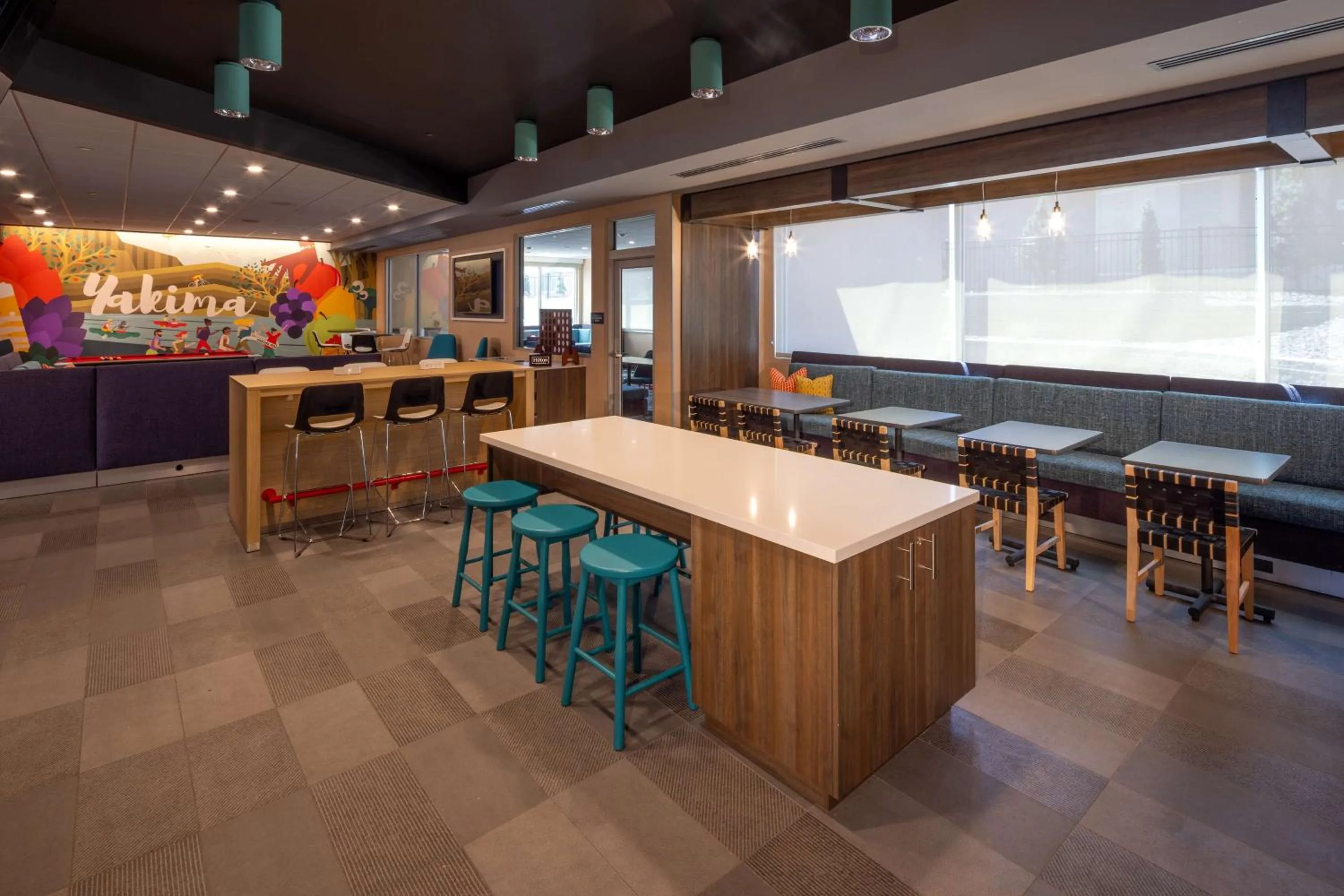 Breakfast in Tru By Hilton Yakima Airport