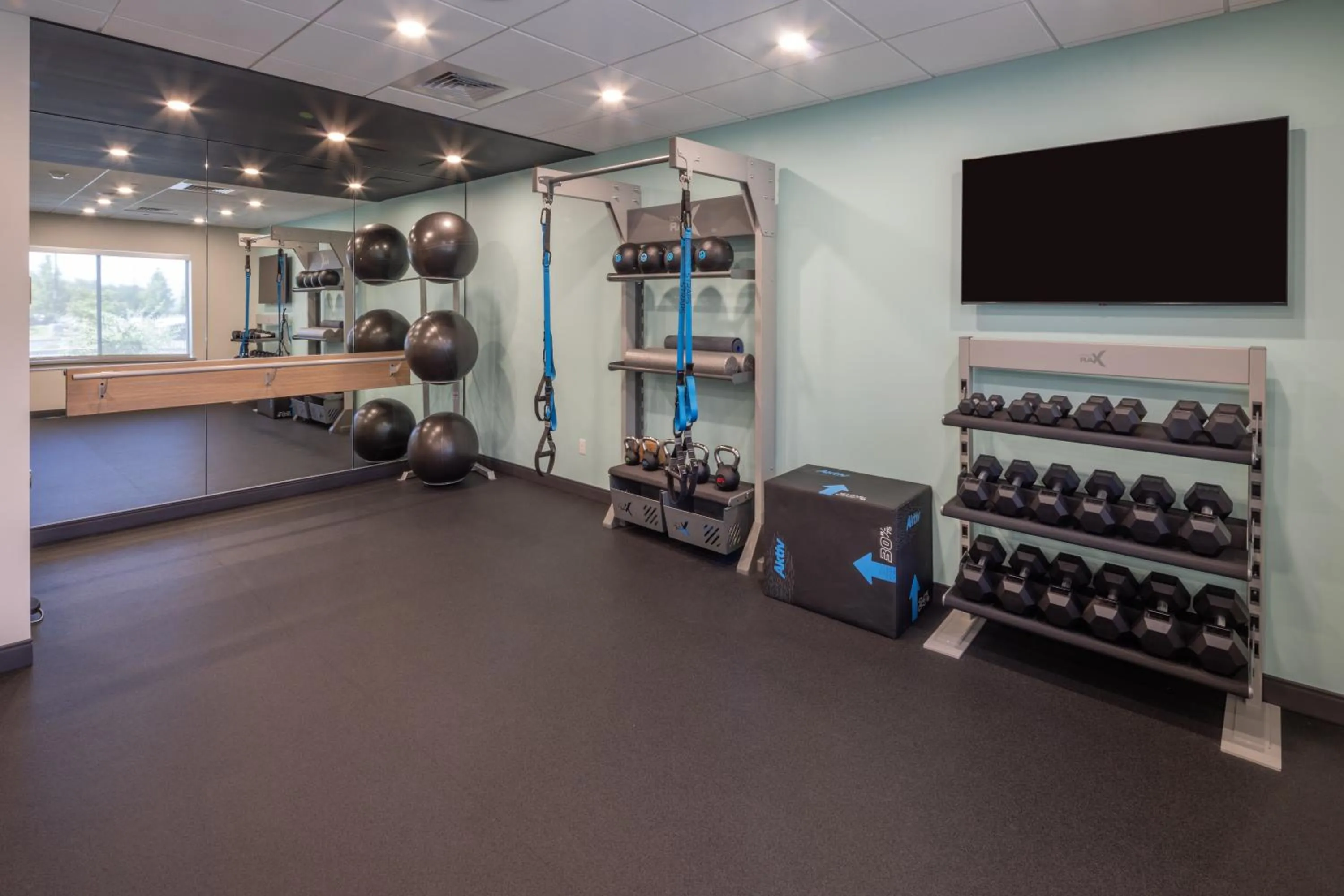 Fitness centre/facilities in Tru By Hilton Yakima Airport