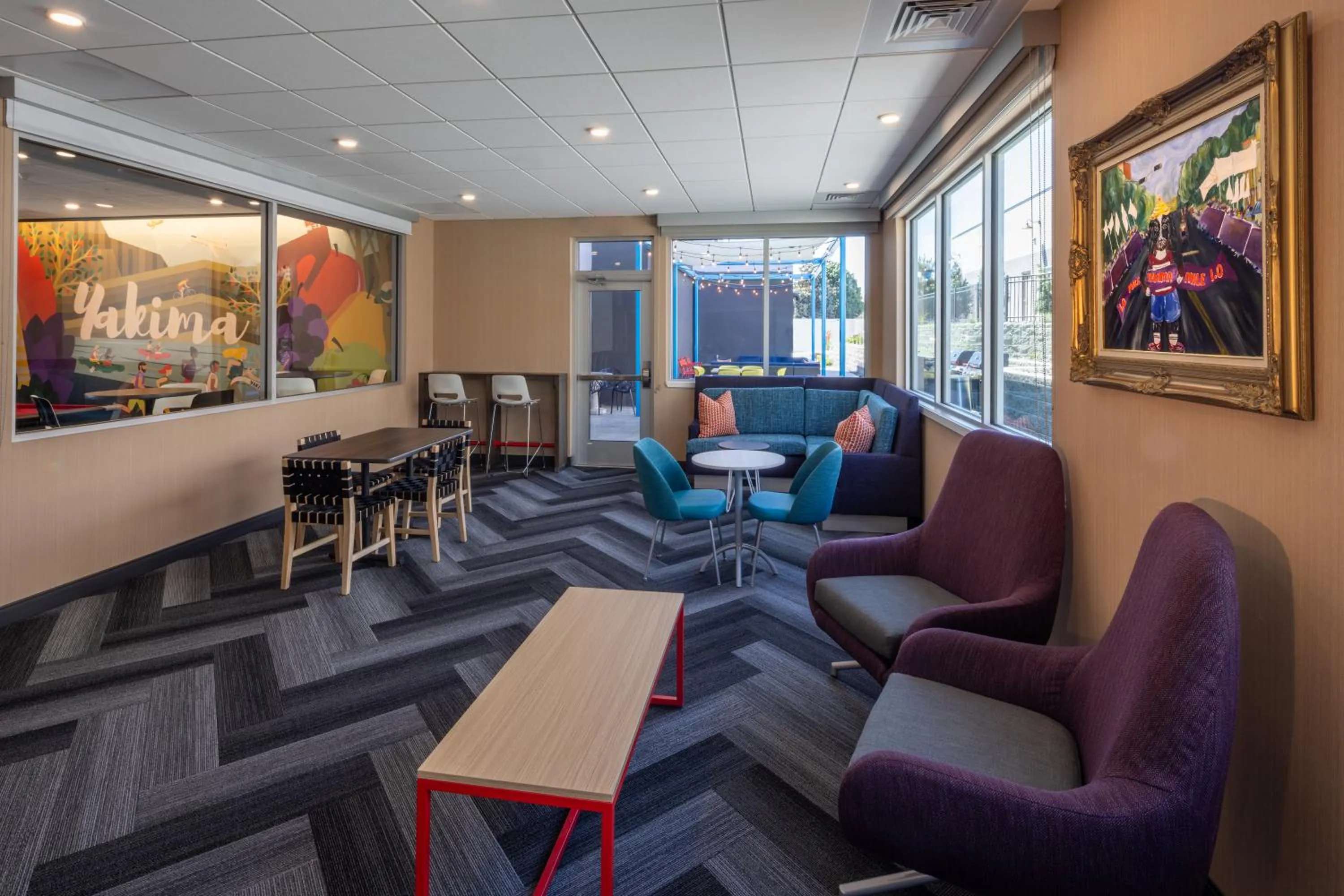 Lobby or reception in Tru By Hilton Yakima Airport