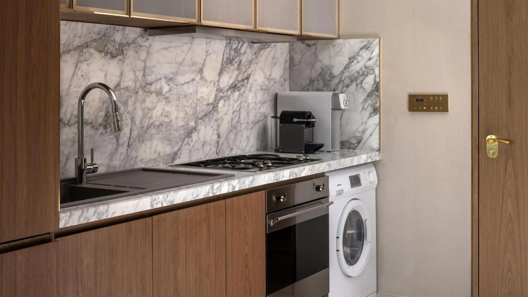 Photo of the whole room in InterContinental Residences Dubai Business Bay by IHG