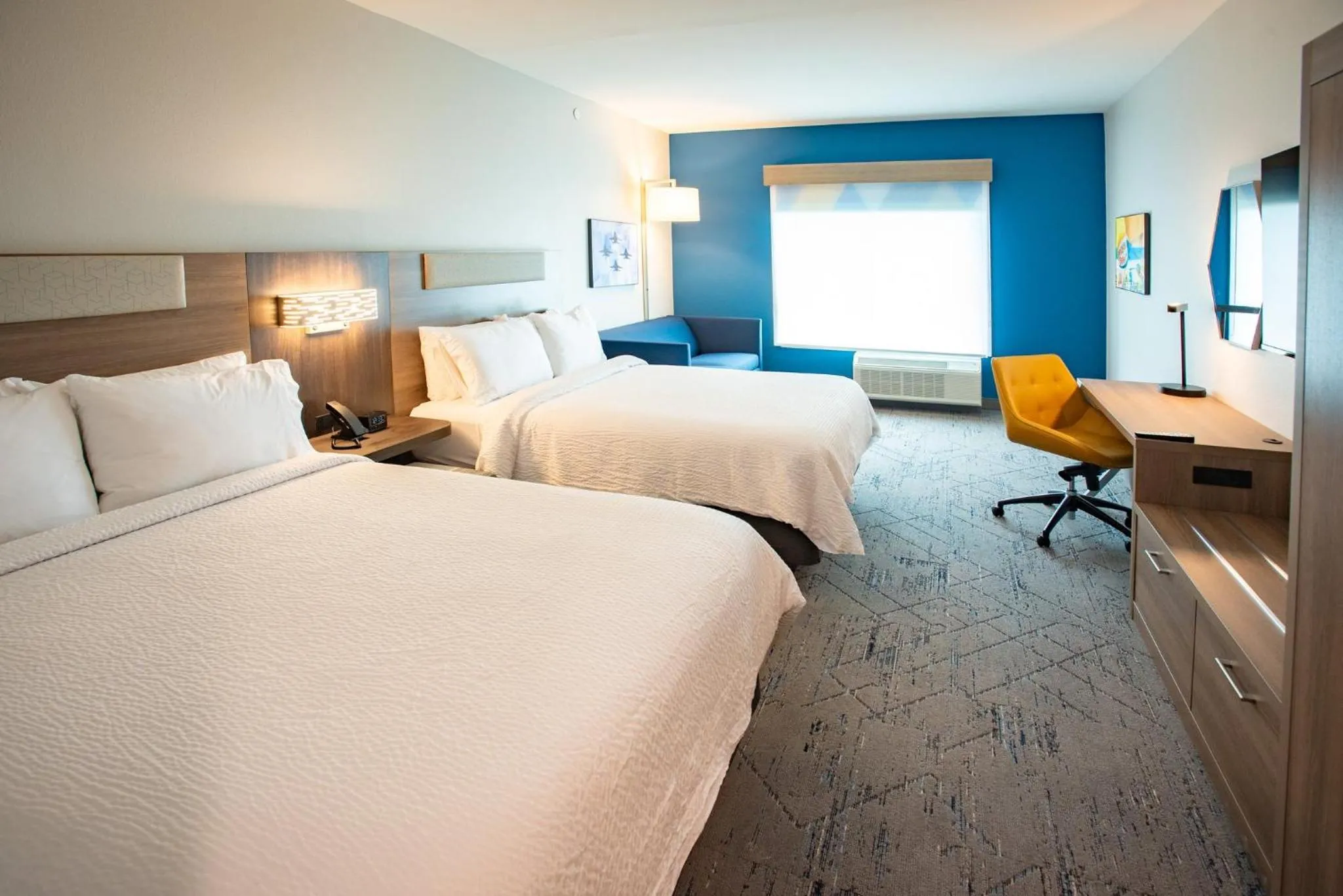 Photo of the whole room, Bed in Holiday Inn Express & Suites Pensacola Airport North – I-10 by IHG