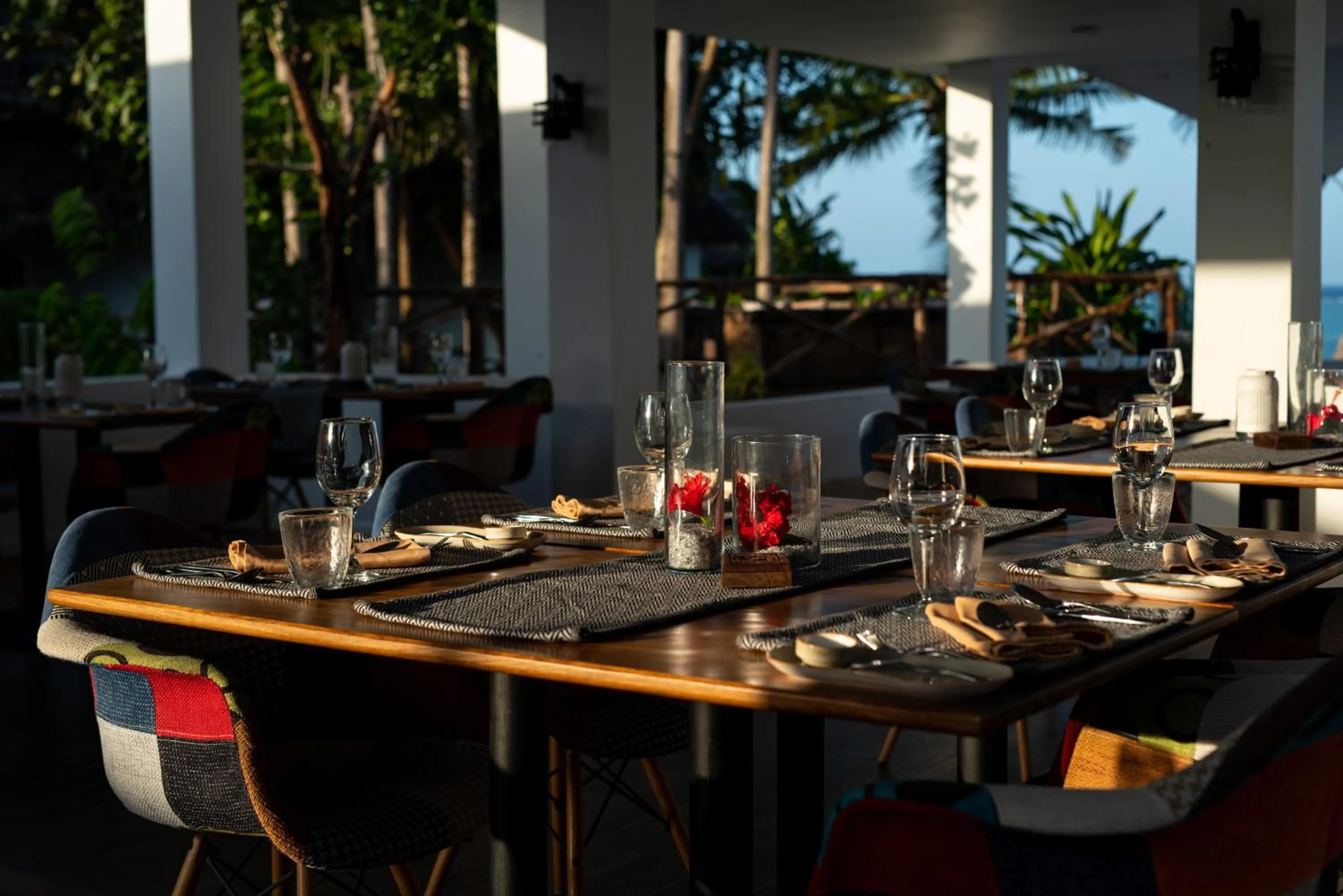 Restaurant/places to eat in Shooting Star Boutique Hotel