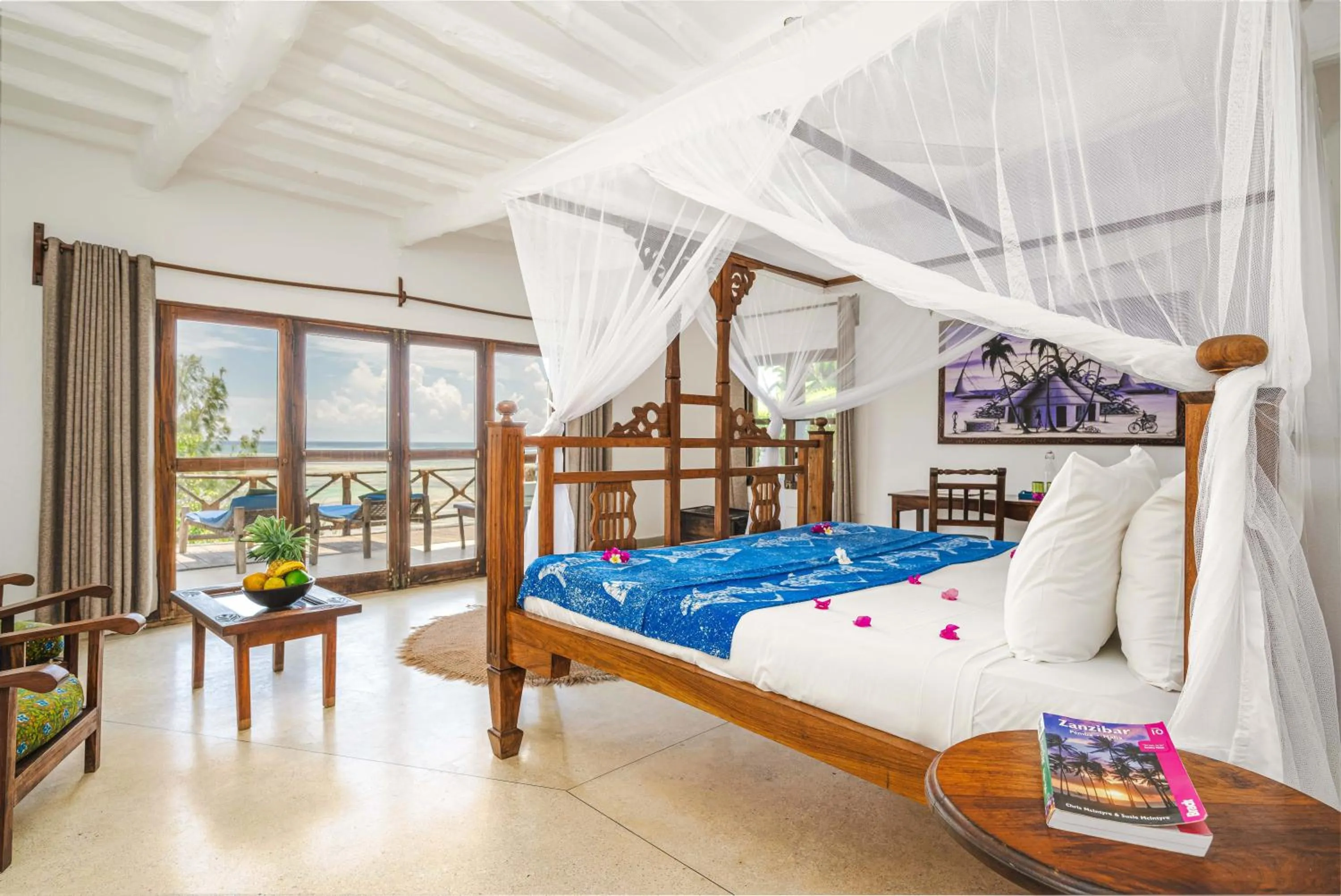 Bed in Shooting Star Boutique Hotel