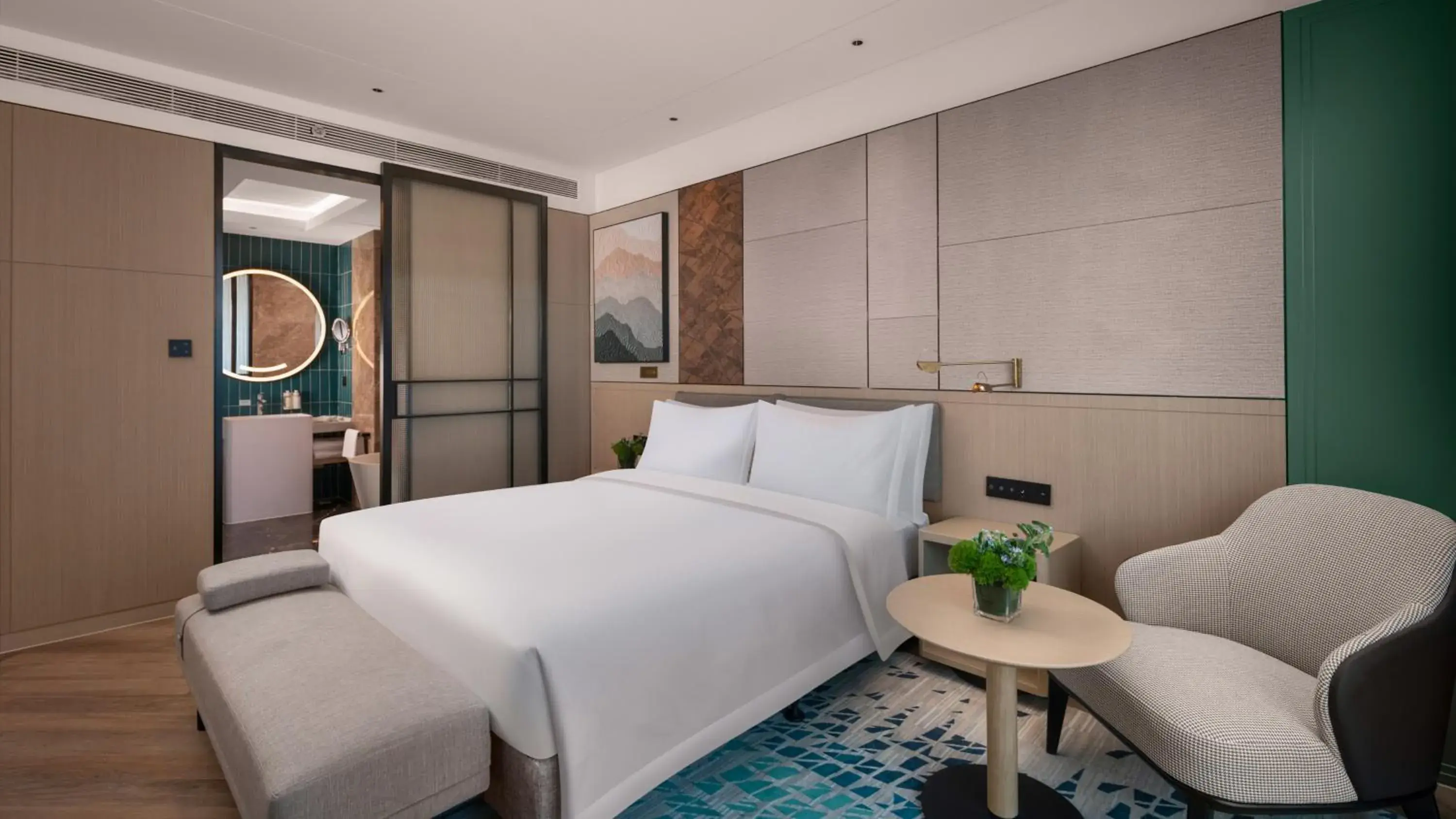 King Suite in Holiday Inn Shijiazhuang High-tech Zone by IHG King Suite in Holiday Inn Shijiazhuang High-tech Zone by IHG