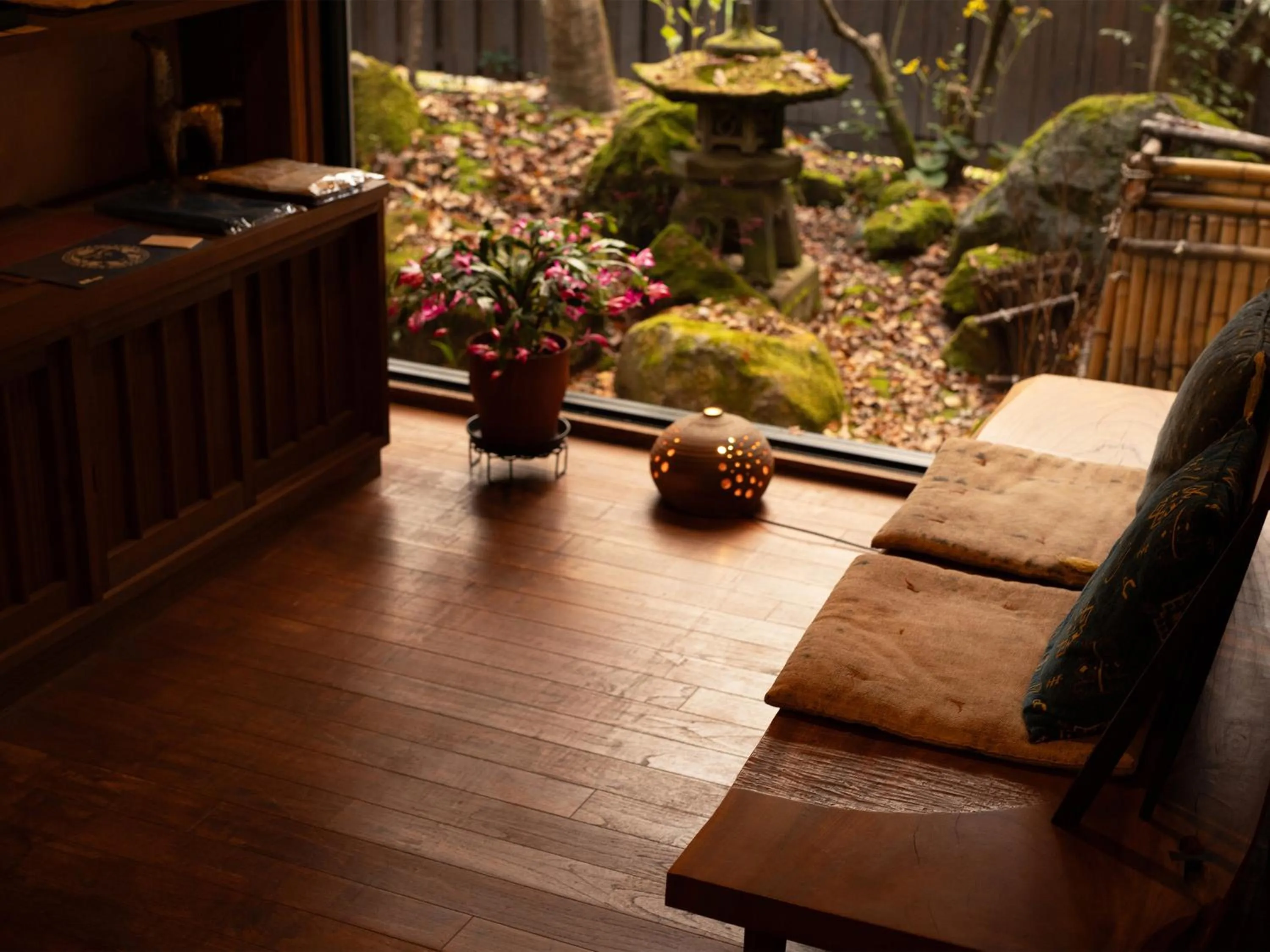 Lobby or reception in Yufuin Onsen Ryokan Hananomai