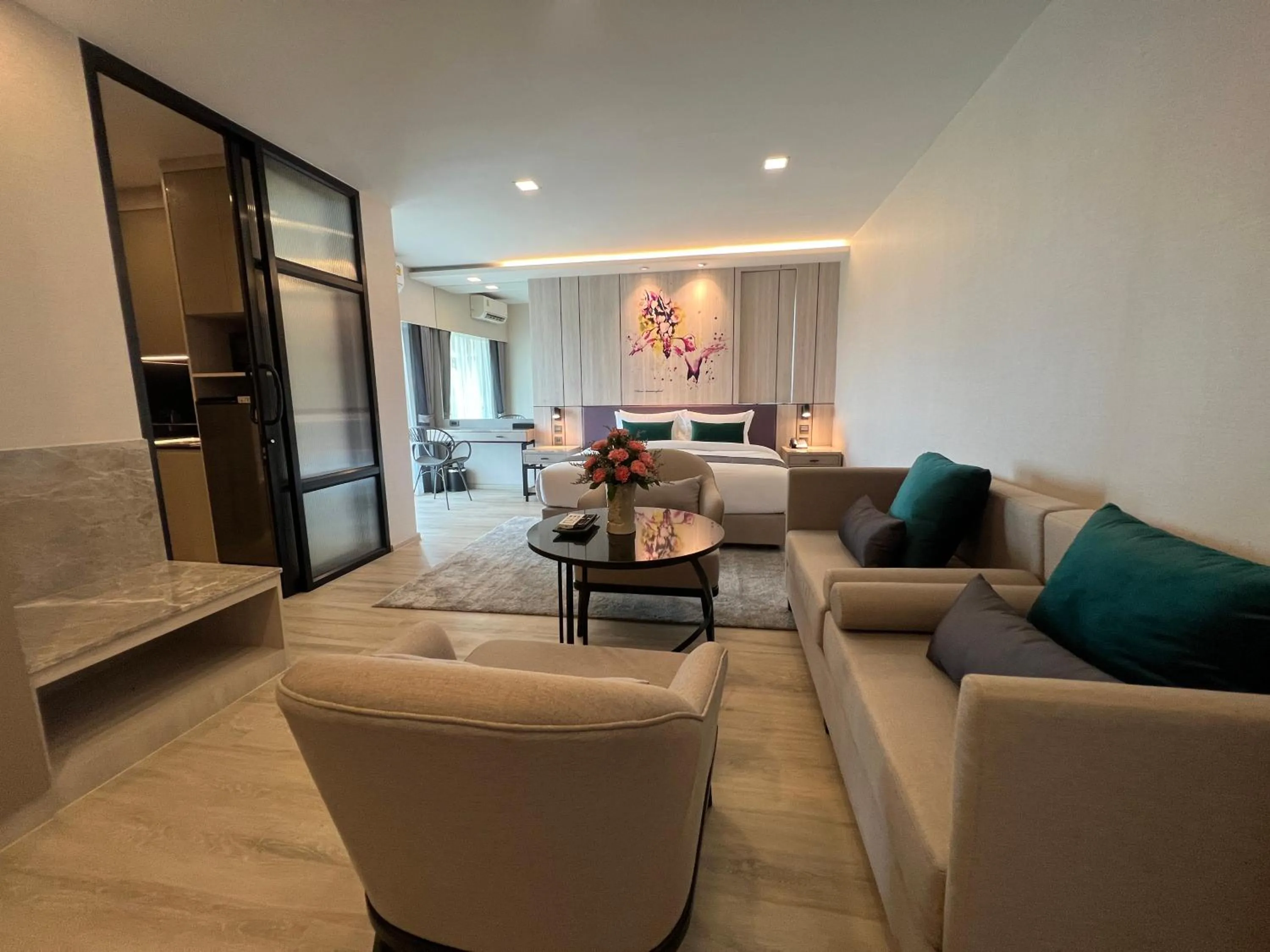 Living room in ARNI Skye Hotel