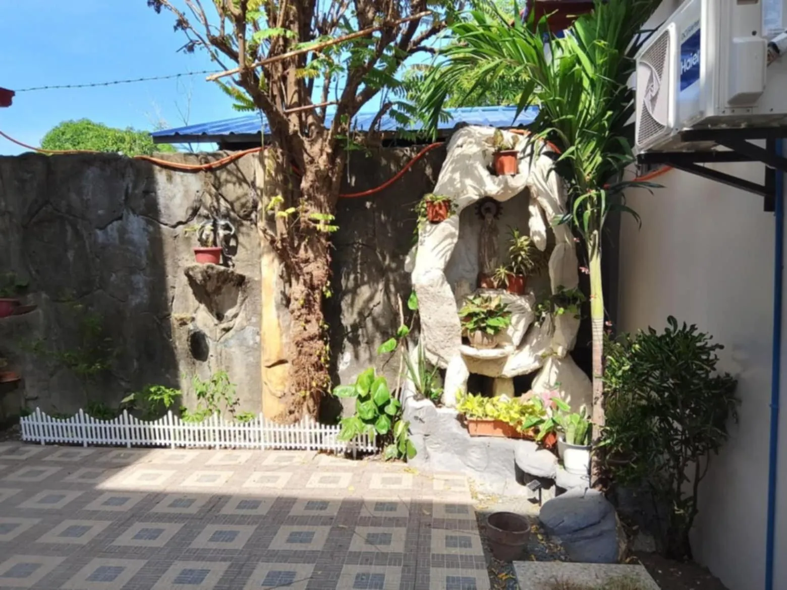 Topaz Bed & Breakfast Hotel