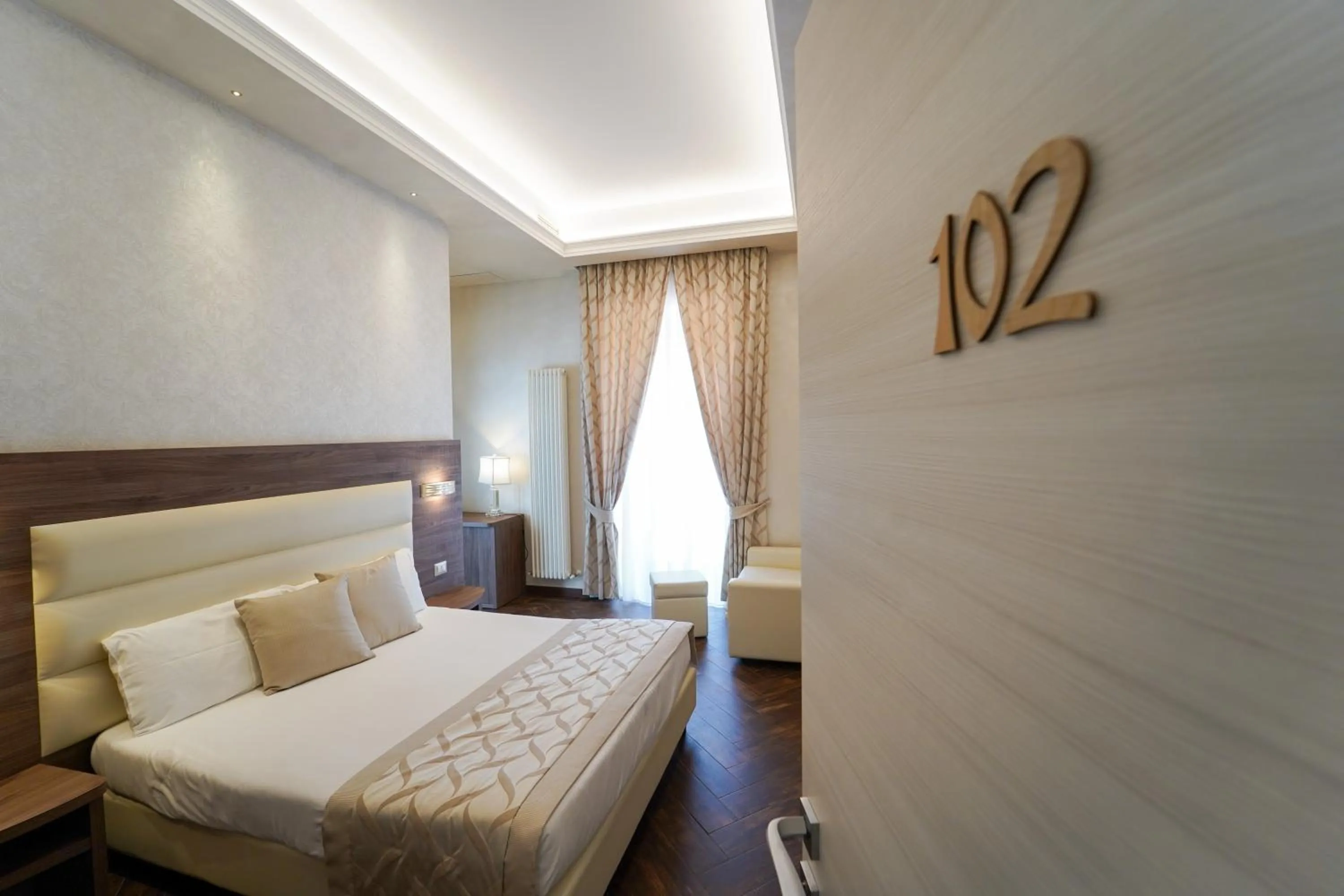 Bed in Villa Pallotta Luxury B&B