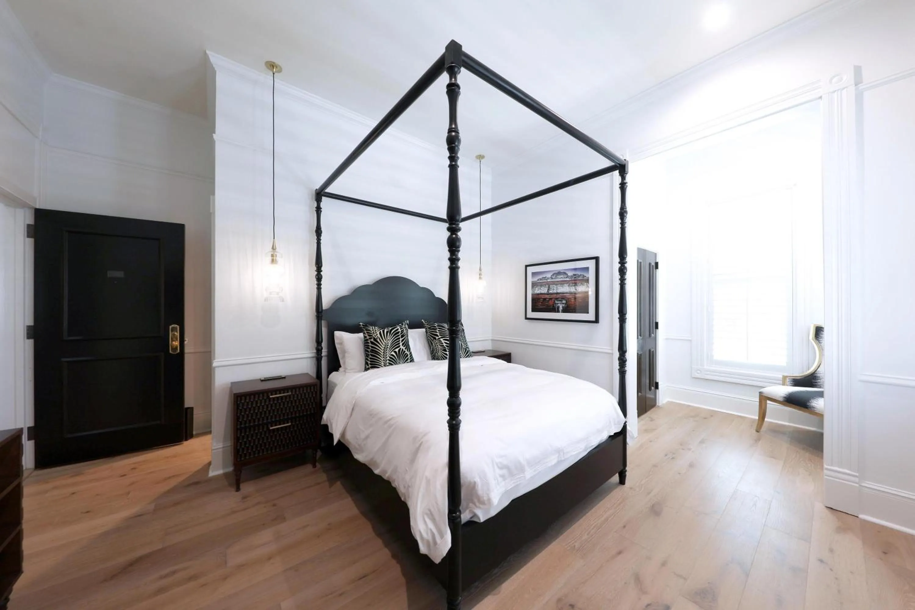 Bedroom, Bed in Fairmount Hotel