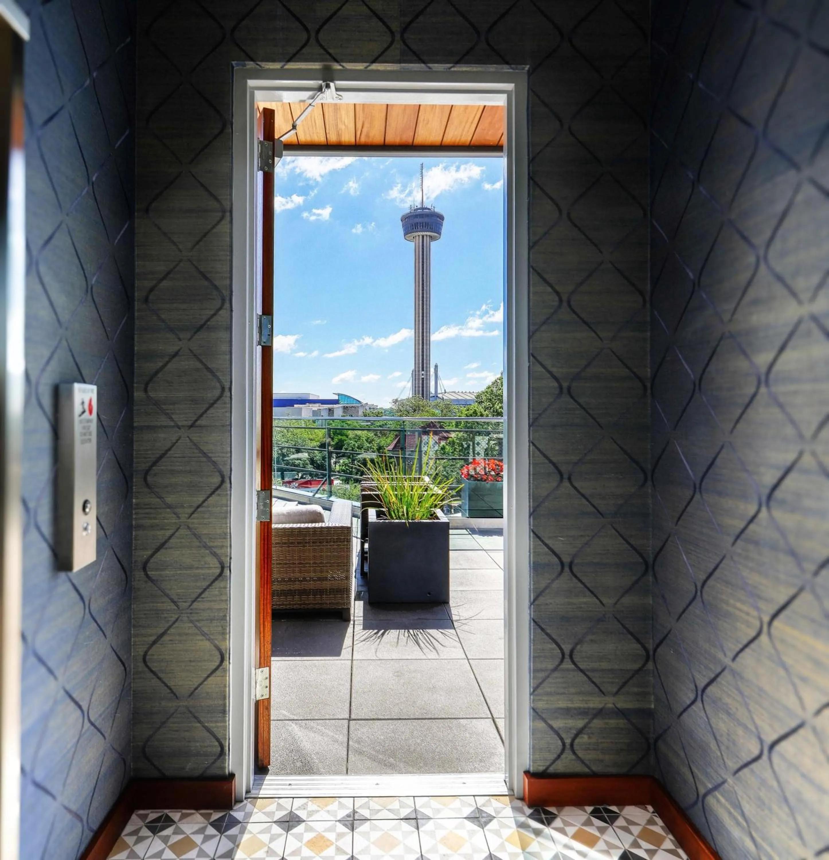 Lounge or bar in Fairmount Hotel