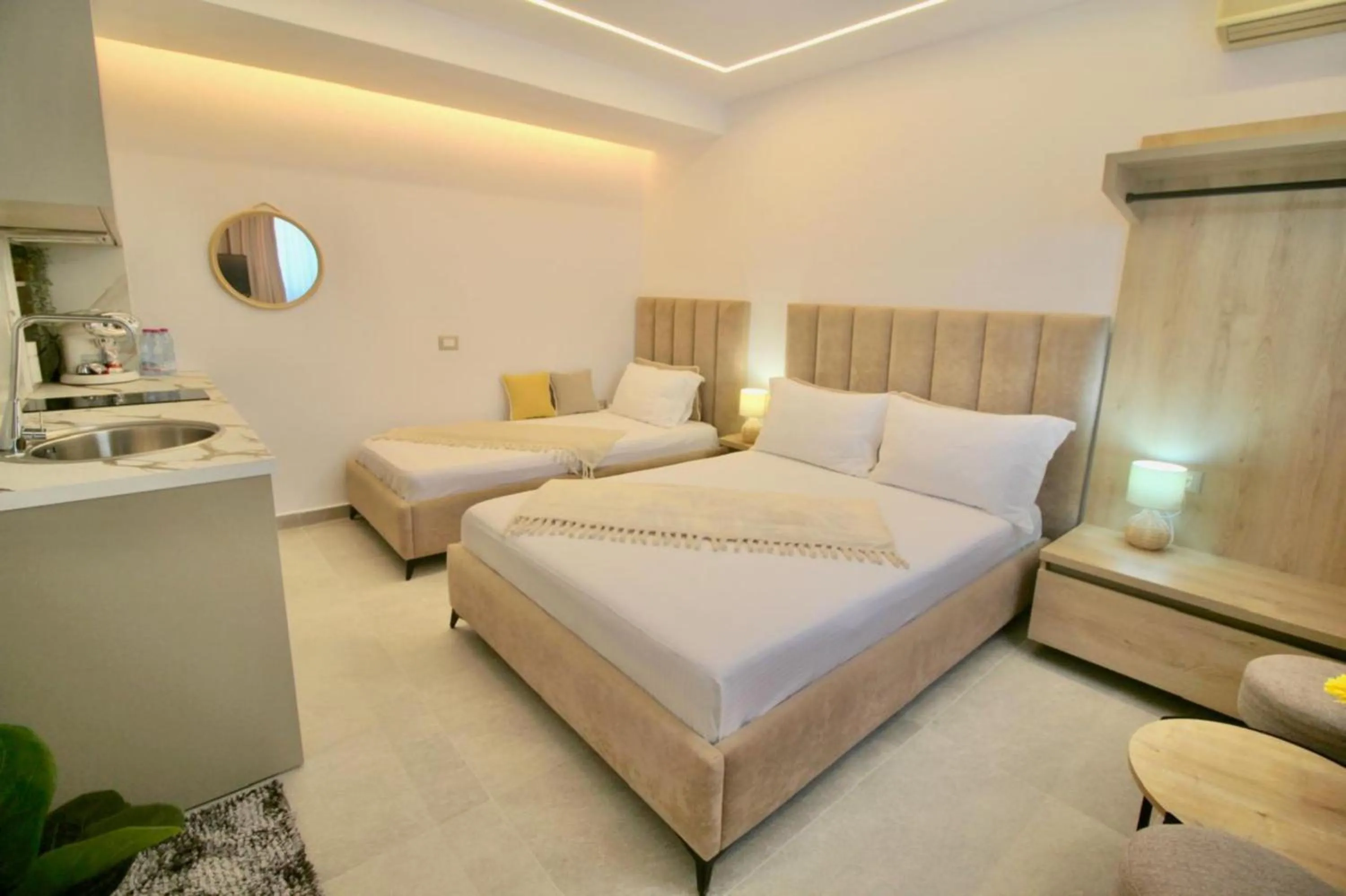 Photo of the whole room, Bed in Vila Murati