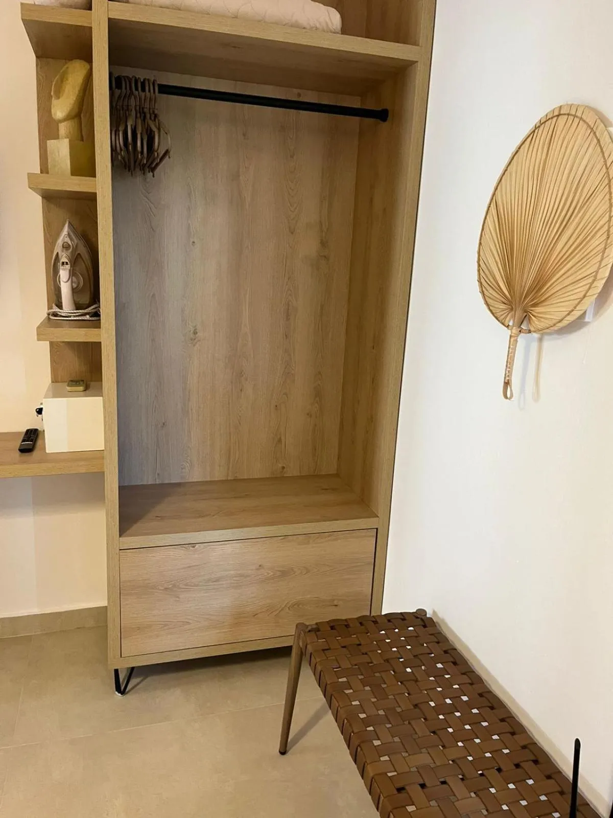 wardrobe in Vila Murati