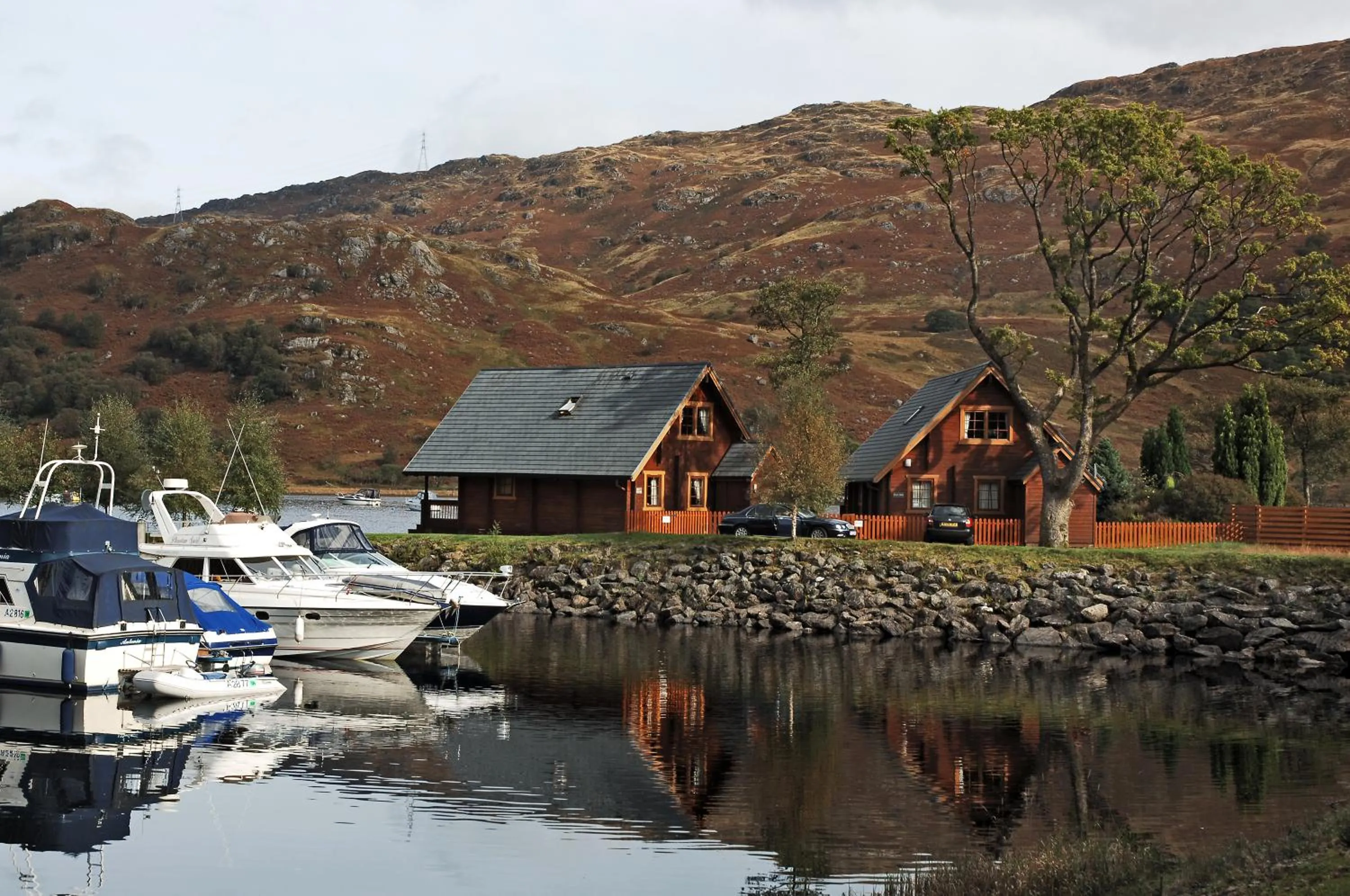 Property building in Ardlui Lochside Lodges