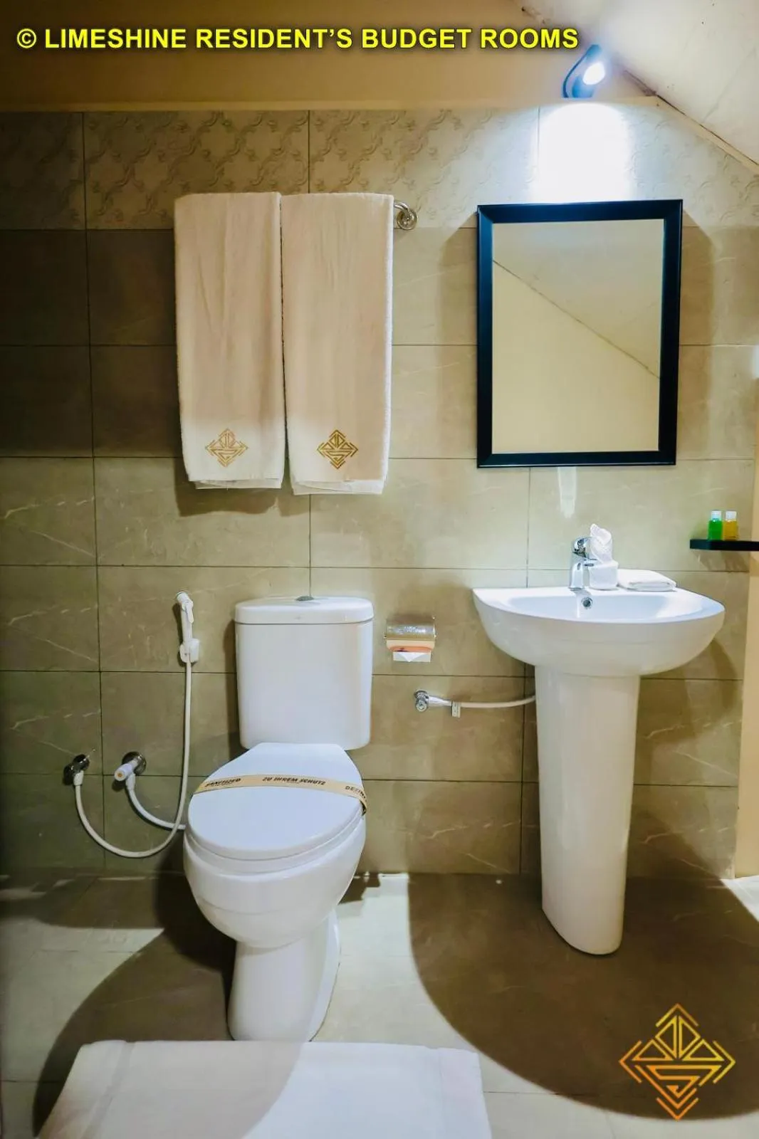 Toilet in Limeshine - Airport Transit Hotels & Residences