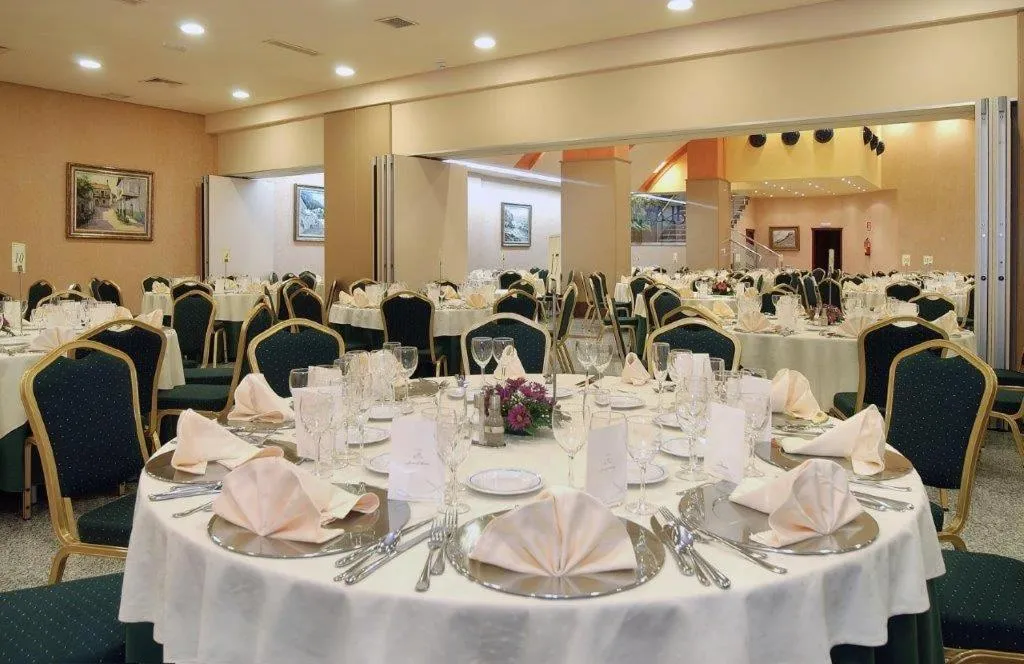 Restaurant/places to eat in Hotel ViveMar