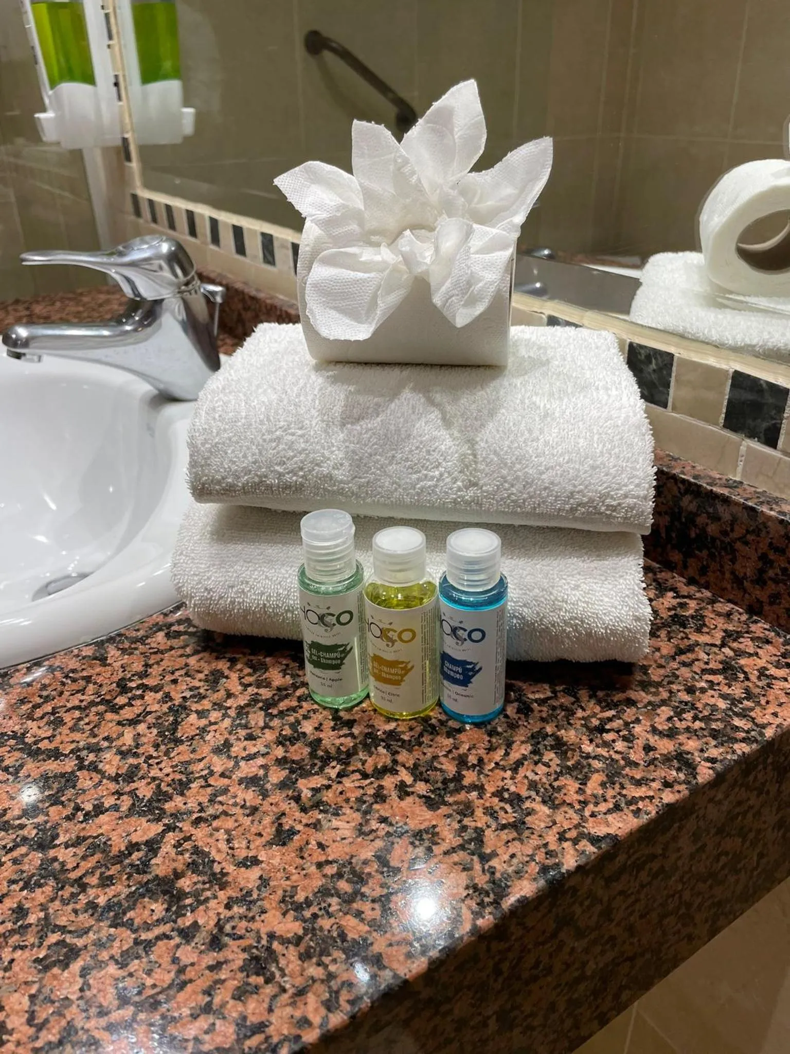 Bathroom in Hotel ViveMar