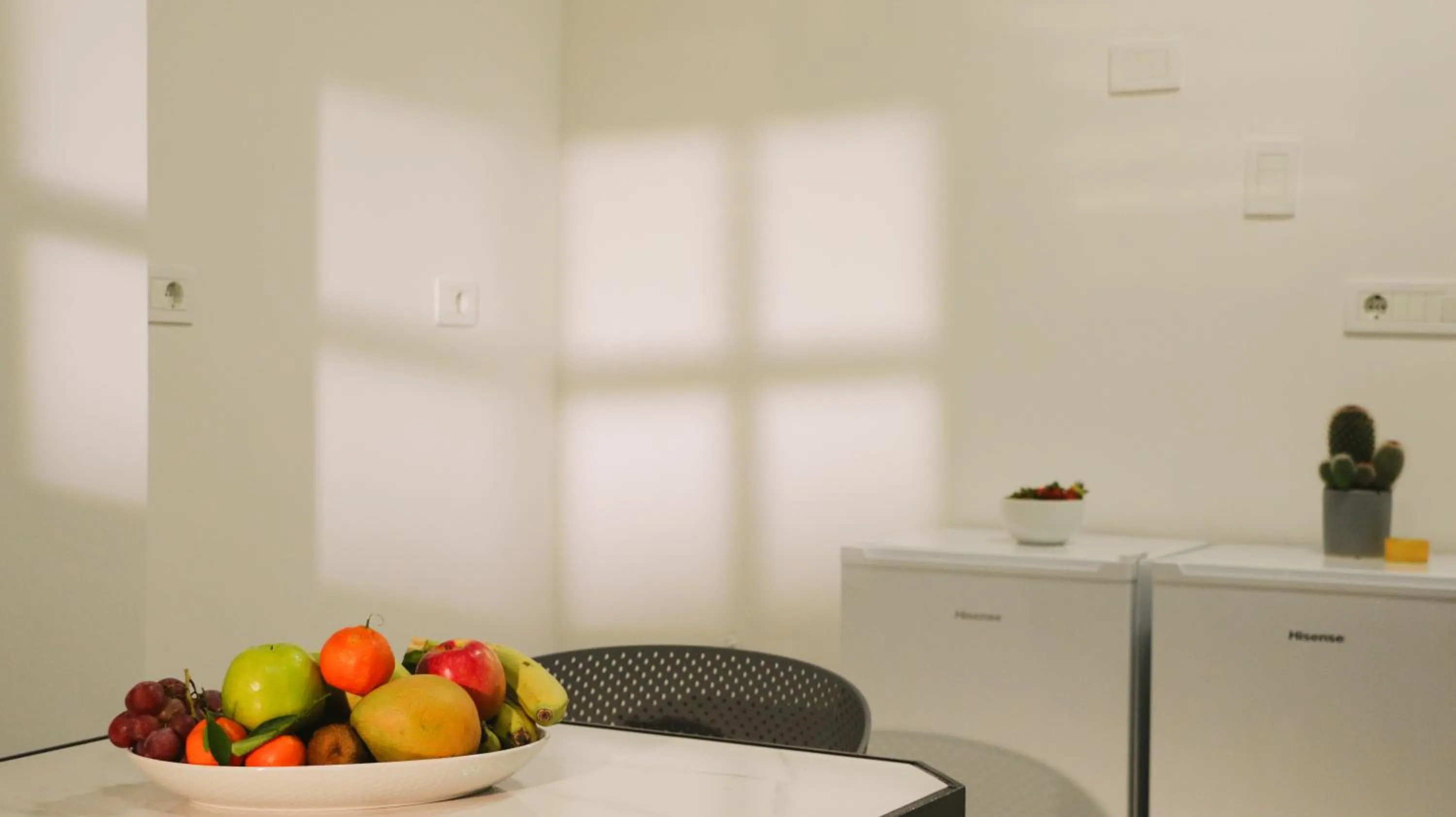 Kitchen or kitchenette in Tilia Hotel Beirut