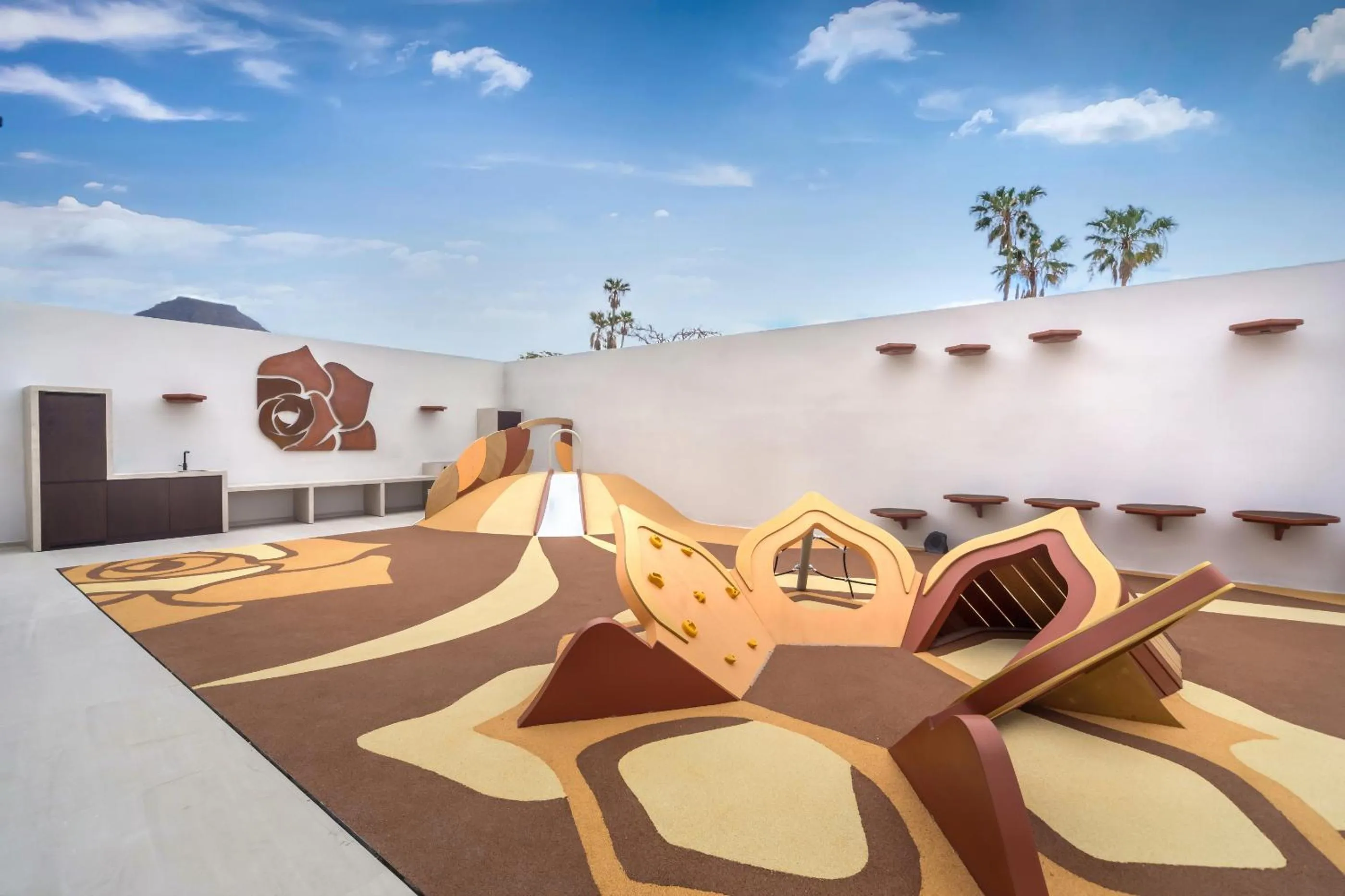 Entertainment in Royal Hideaway Corales Villas