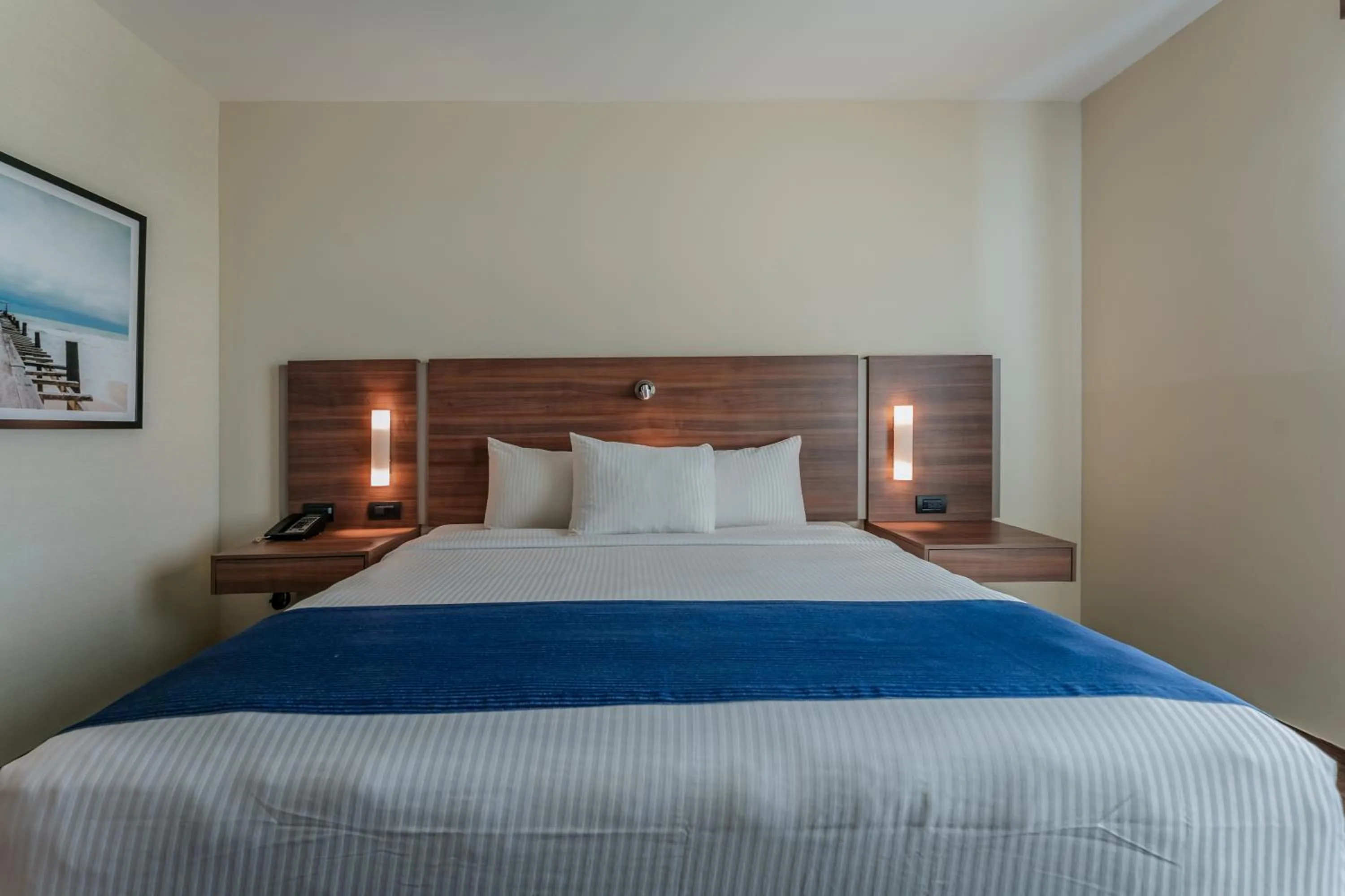 Bed in La Venta Inn Ciudad del Carmen