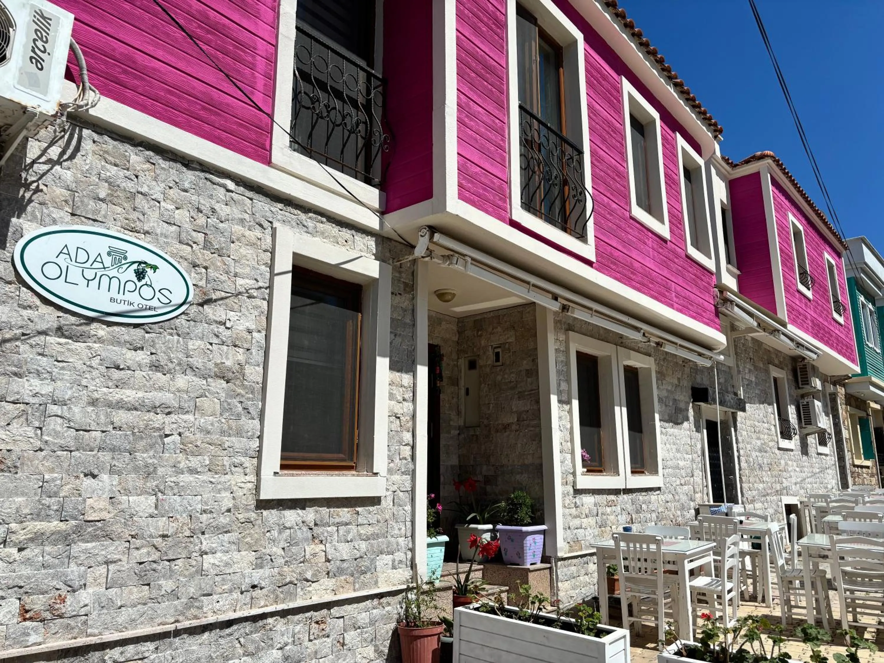 Property building in Ada Olympos Otel