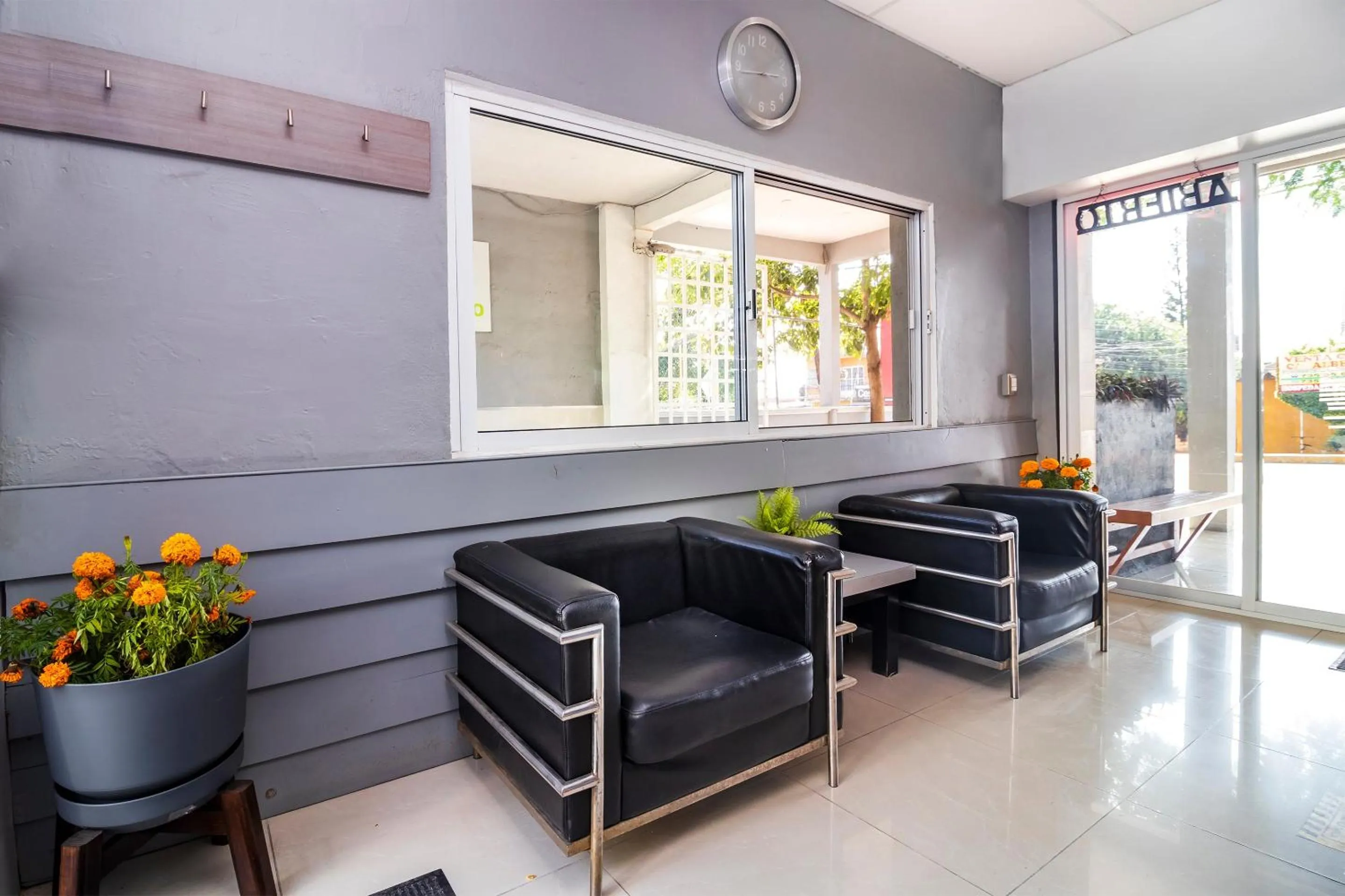 Lobby or reception in Collection O Hotel Mango,Six Flags Hurricane Harbor Oaxtepec