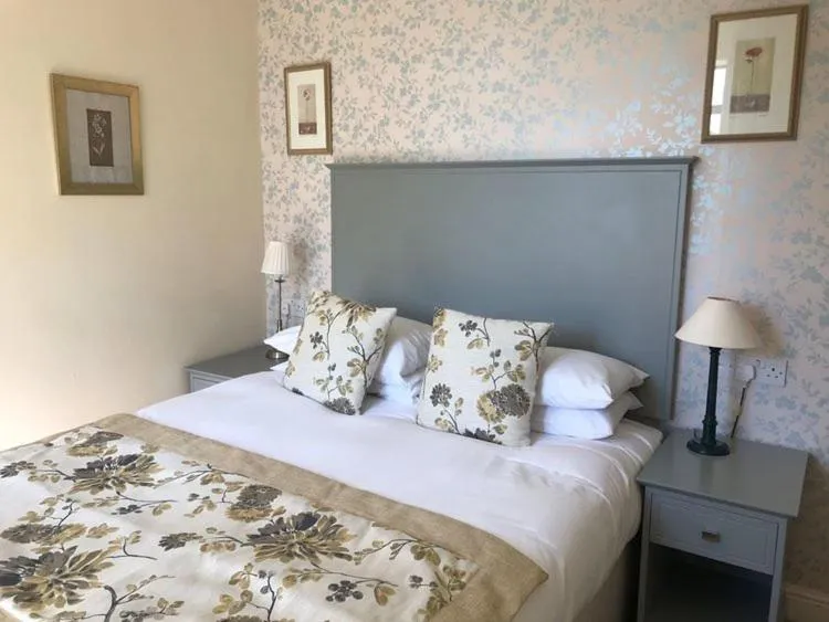 Bedroom, Bed in Stanton Manor Hotel